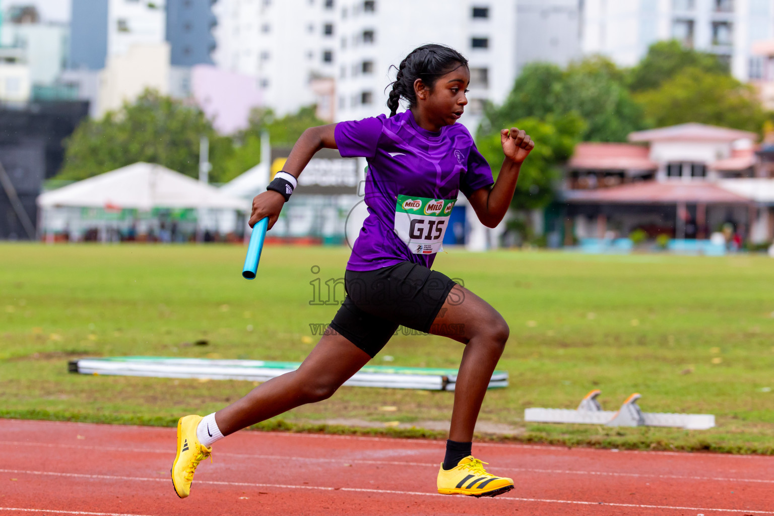 Day 6 of Inter-school Athletics Championship 2025 held in Ekuveni Synthetic Track, Male', Maldives on Sunday, 12th October 2025. Photos by: Nausham Waheed / Images.mv