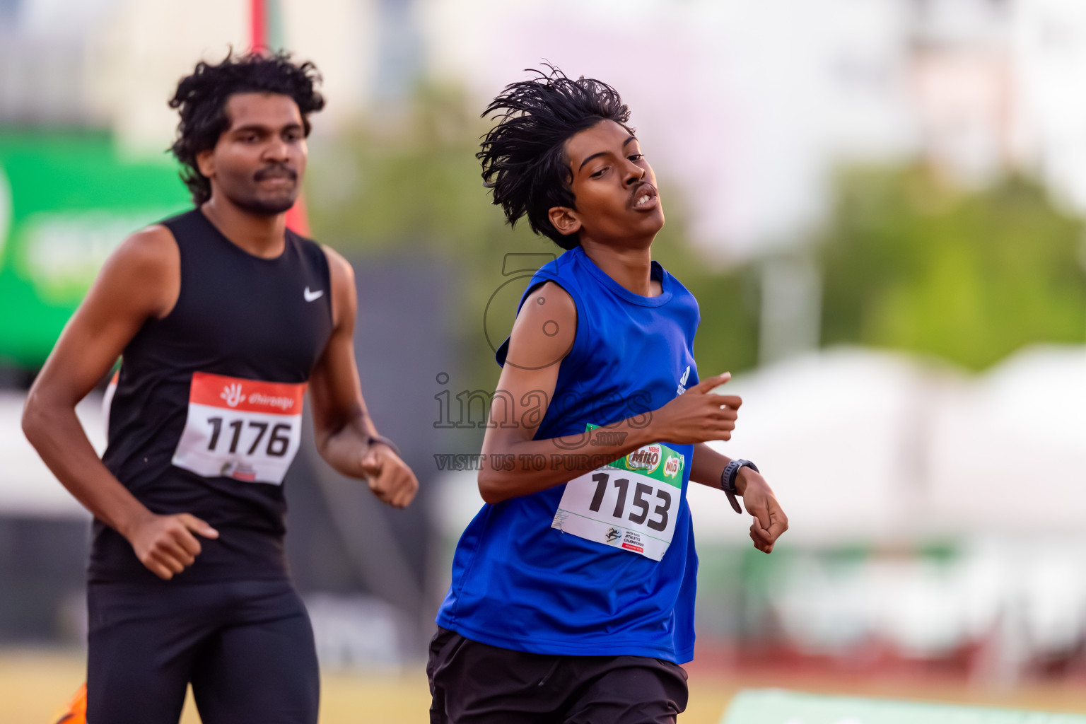 Day 4 of Inter-school Athletics Championship 2025 held in Ekuveni Synthetic Track, Male', Maldives on Thursday, 09th October 2025. Photos by: Nausham Waheed / Images.mv