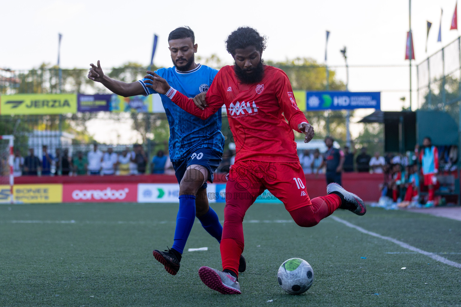 GA Kondey vs GA Gemanafushi in Day 5 of Golden Futsal Challenge 2024 was held on Friday, 19th January 2024, in Hulhumale', Maldives Photos: Mohamed Mahfooz Moosa / images.mv