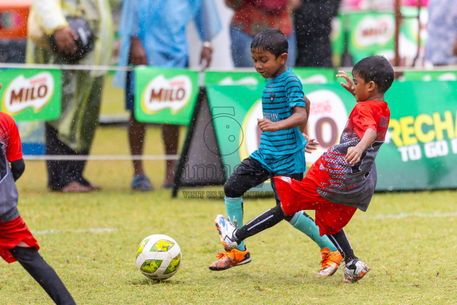 Day 3 of MILO SVAM Juniors 2025 (U-8) was held at Henveiru Stadium in Male', Maldives on Saturday, 28th June 2025. Photos: Ismail Thoriq / images.mv