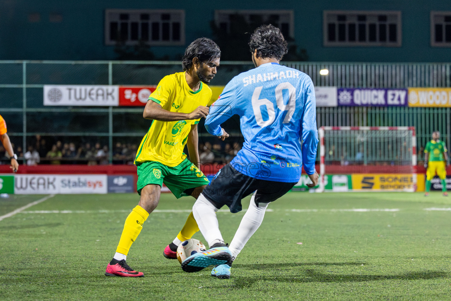 GDh. Fiyoaree VS GDh. Vaadhoo in Day 7 of Golden Futsal Challenge 2025 was held on Saturday, 11th January 2025, in Hulhumale', Maldives Photos: Hassan Simah / images.mv