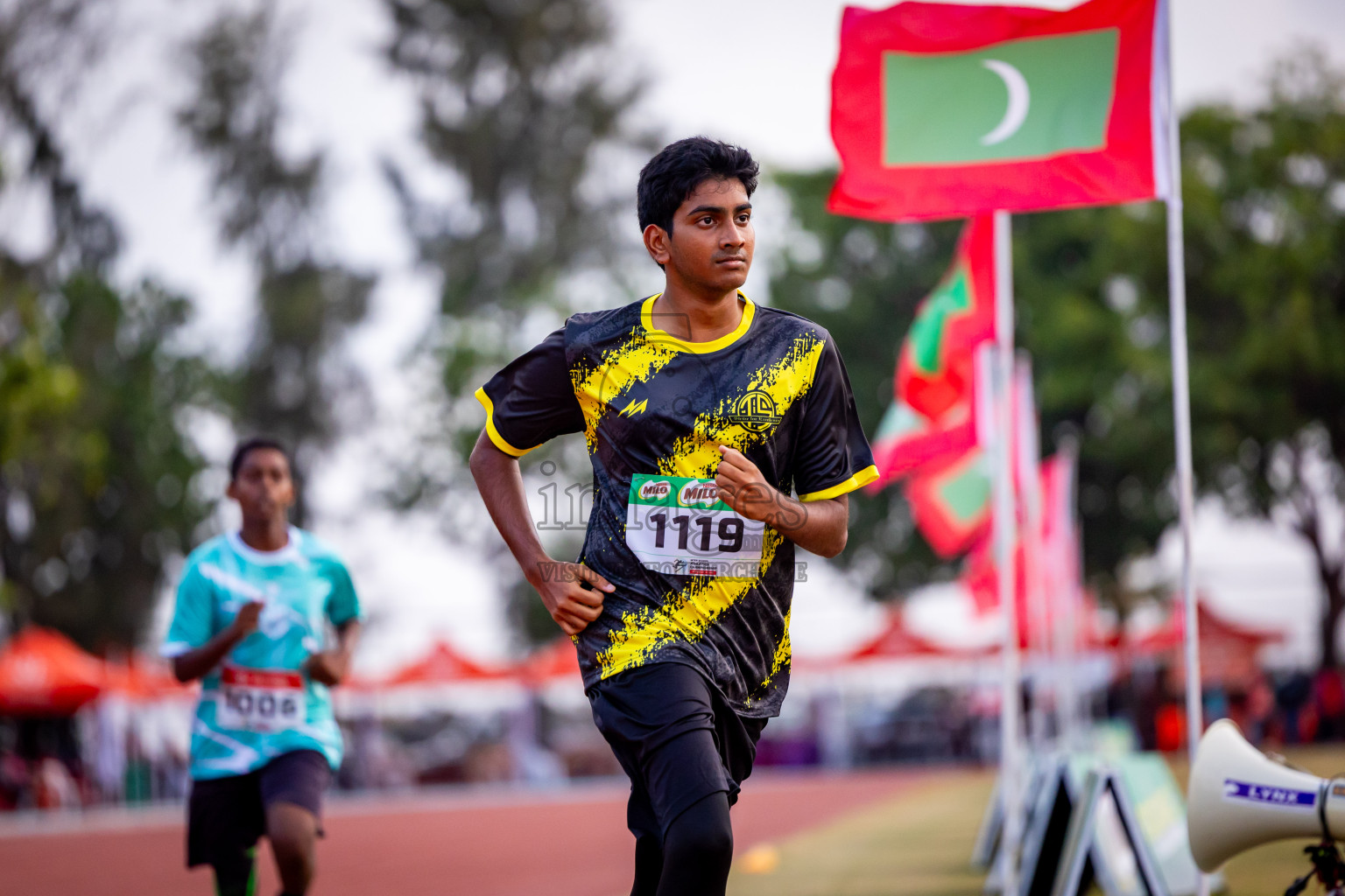 Day 3 of Inter-school Athletics Championship 2025 held in Ekuveni Synthetic Track, Male', Maldives on Wednesday, 08th October 2025. Photos by: Nausham Waheed / Images.mv