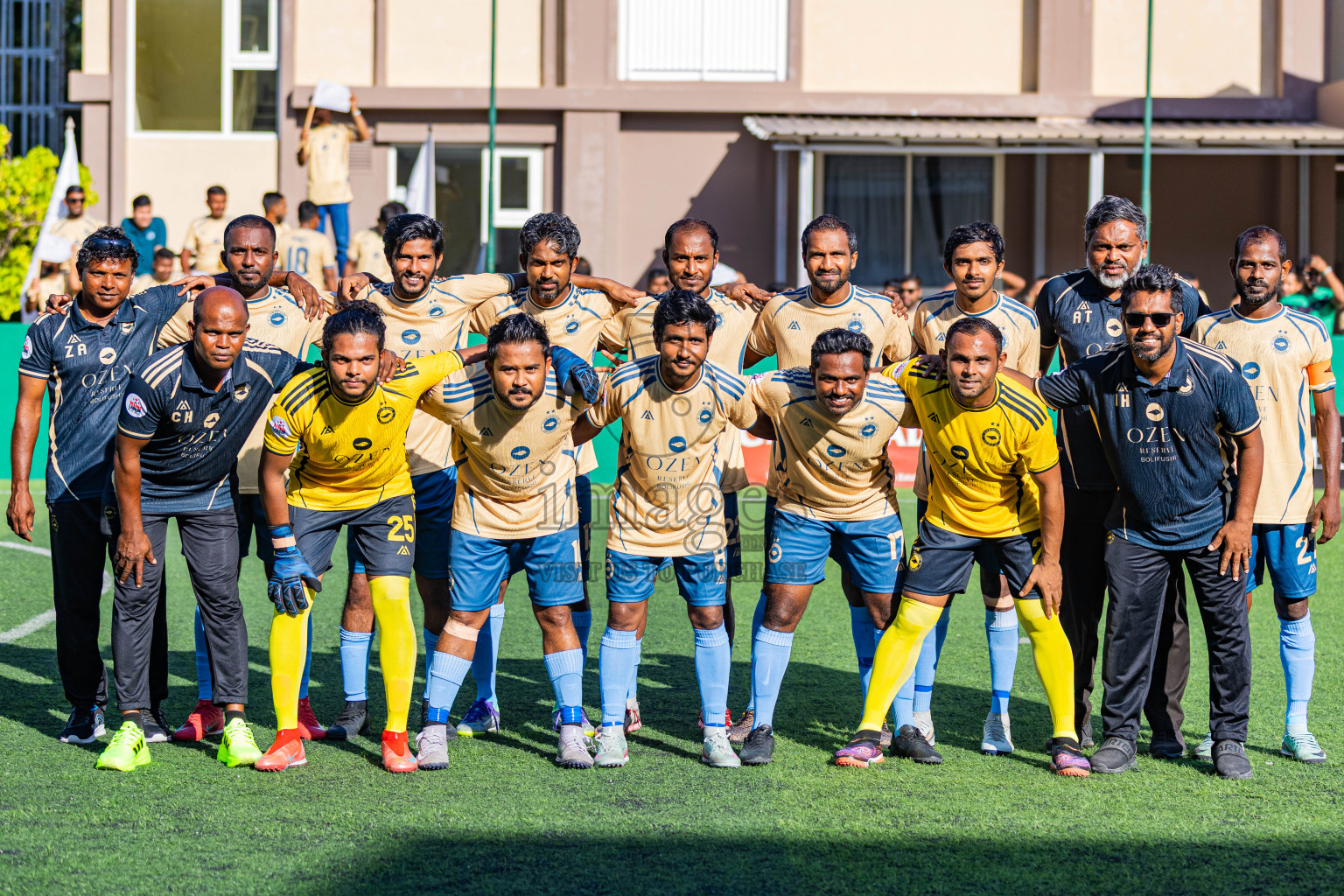 Fihalhohi vs Ozen Bolifushu in Resort League 2025 (South Male Zone) day 6 was held on Friday, 3rd October 2025 in Crossroads's Maldives, Photos: Areef Adam / images.mv