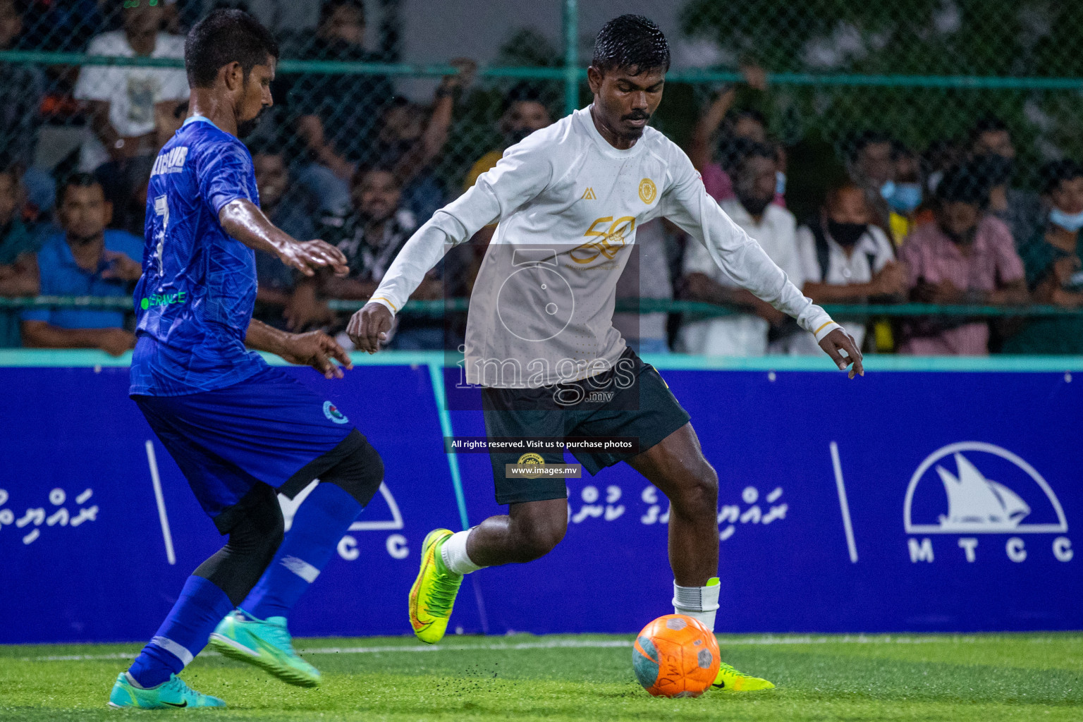 Club Maldives 2021 Round of 16 (Day 1) held at Hulhumale;, on 8th December 2021 Photos: Ismail Thoriq / images.mv