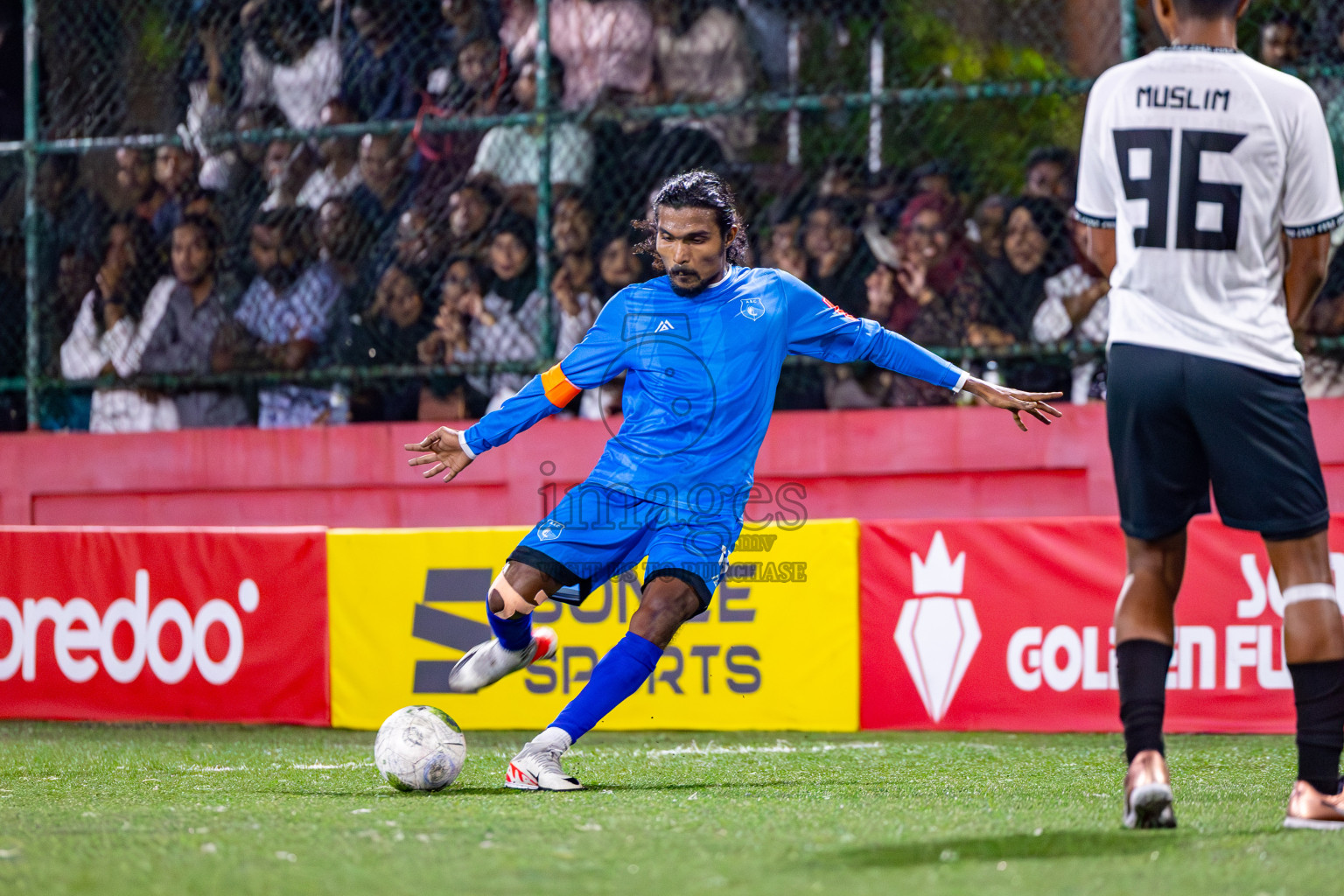 R Dhuvaafaru vs R Alifushi on Day 37 of Golden Futsal Challenge 2024 was held on Thursday, 22nd February 2024, in Hulhumale', Maldives
Photos: Mohamed Mahfooz Moosa/ images.mv