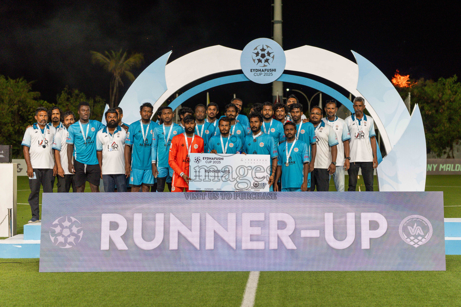 Final Match Irumathi Sports VS Velaa Sports Club in Day 9 of Eydhafushi Cup 2025 held in Eydhafushi Football Stadium at B. Eydhafushi, Maldives on Monday, 15th September 2025. Photos: Arif Rasheed / images.mv