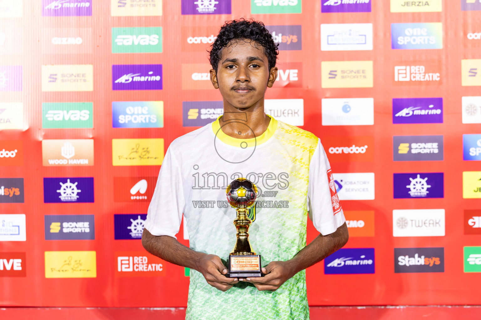 HDh Nellaidhoo vs HDh Vaikaradhoo in Day 9 of Golden Futsal Challenge 2025 was held on Monday, 13th January 2025, in Hulhumale', Maldives
Photos: Ismail Thoriq / images.mv