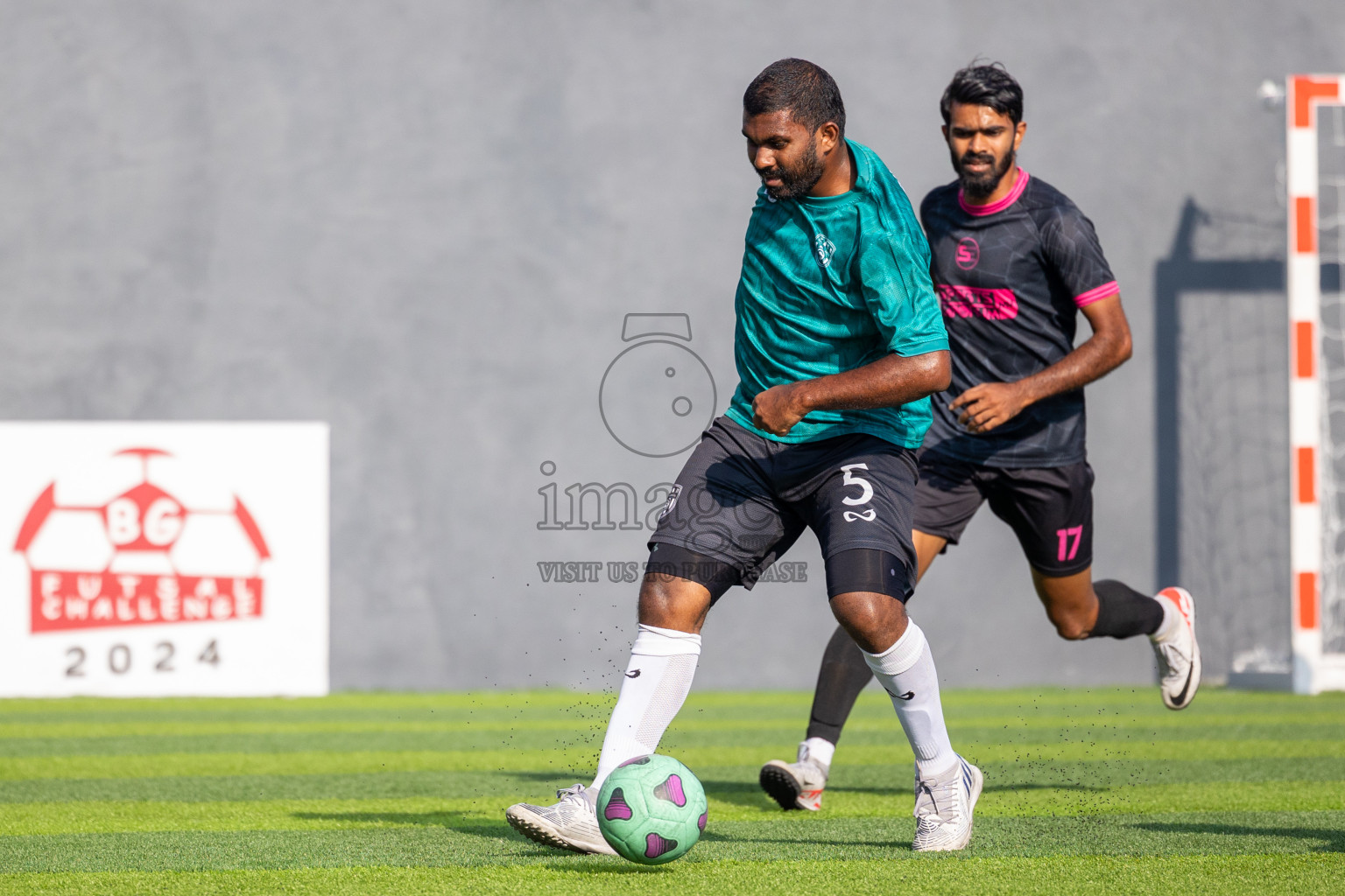 JJ Sports Club vs Green Lakers in Day 9 of BG Futsal Challenge 2024 was held on Wednesday, 20th March 2024, in Male', Maldives
Photos: Ismail Thoriq / images.mv