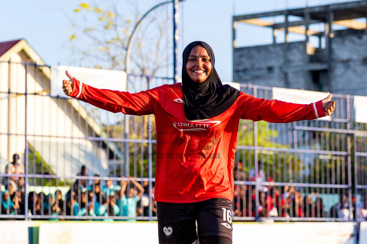 Dhonfan vs Goidhoo in Day 3 of Better in Baa Futsal Fiesta 2025 Woman's division held in B. Eydhafushi, Maldives on Friday, 7th November 2025. Photos: Nausham Waheed / images.mv
