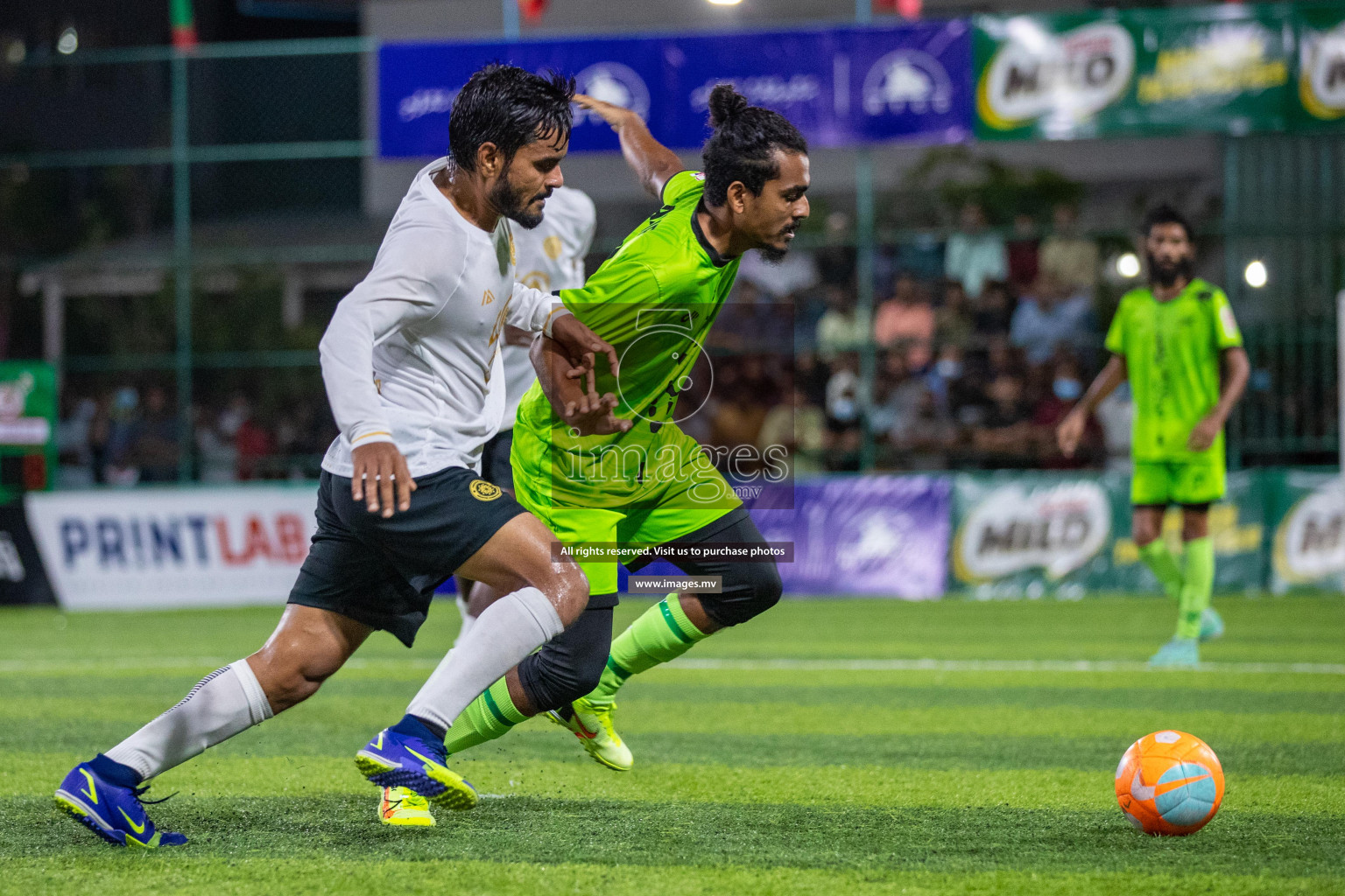 Team FSM Vs Prisons Club in the Semi Finals of Club Maldives 2021 held in Hulhumale, Maldives on 15 December 2021. Photos: Ismail Thoriq / images.mv