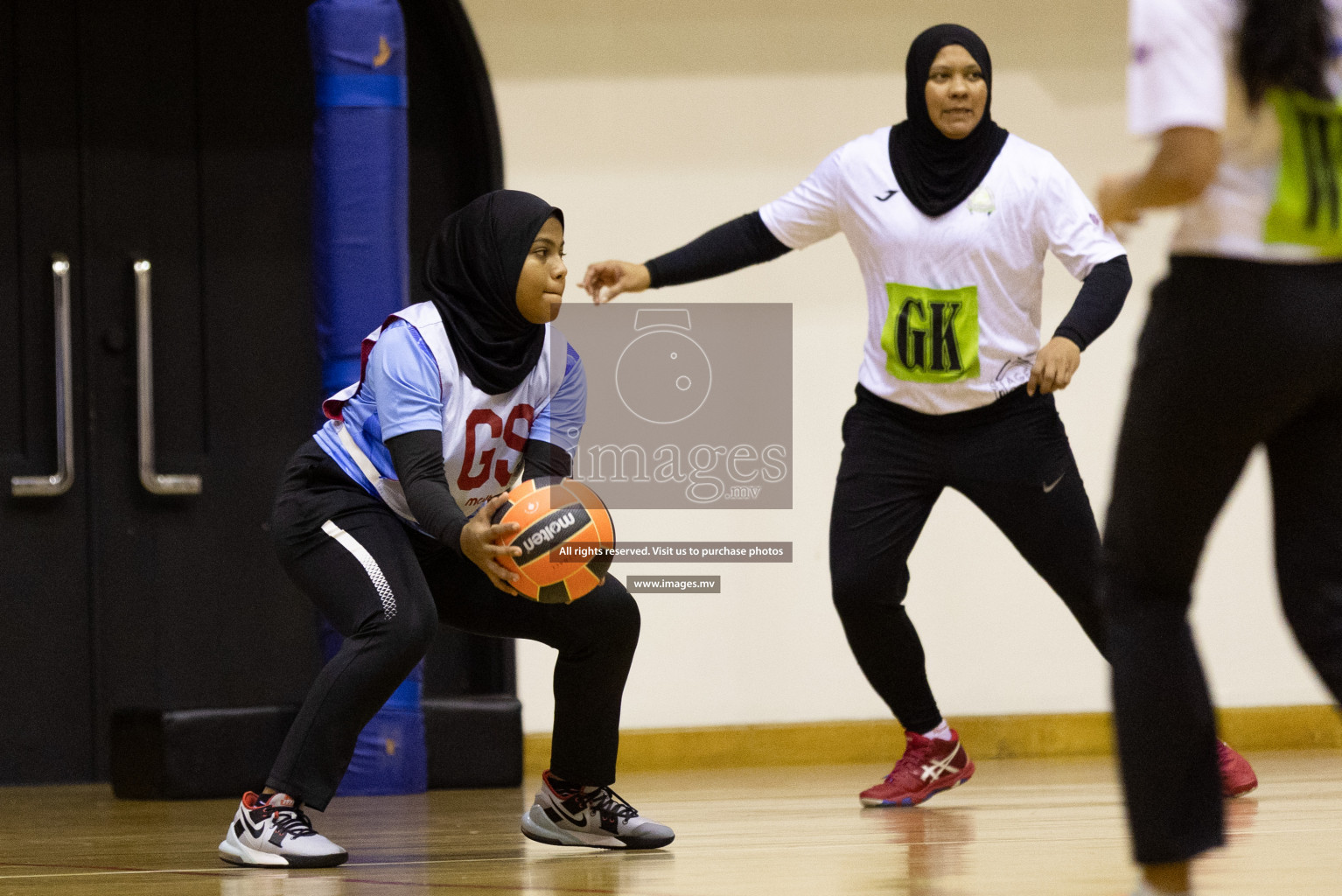 Club Green Streets vs Mahibadhoo in the Milo National Netball Tournament 2022 on 20 July 2022, held in Social Center, Male', Maldives. Photographer: Shuu / Images.mv