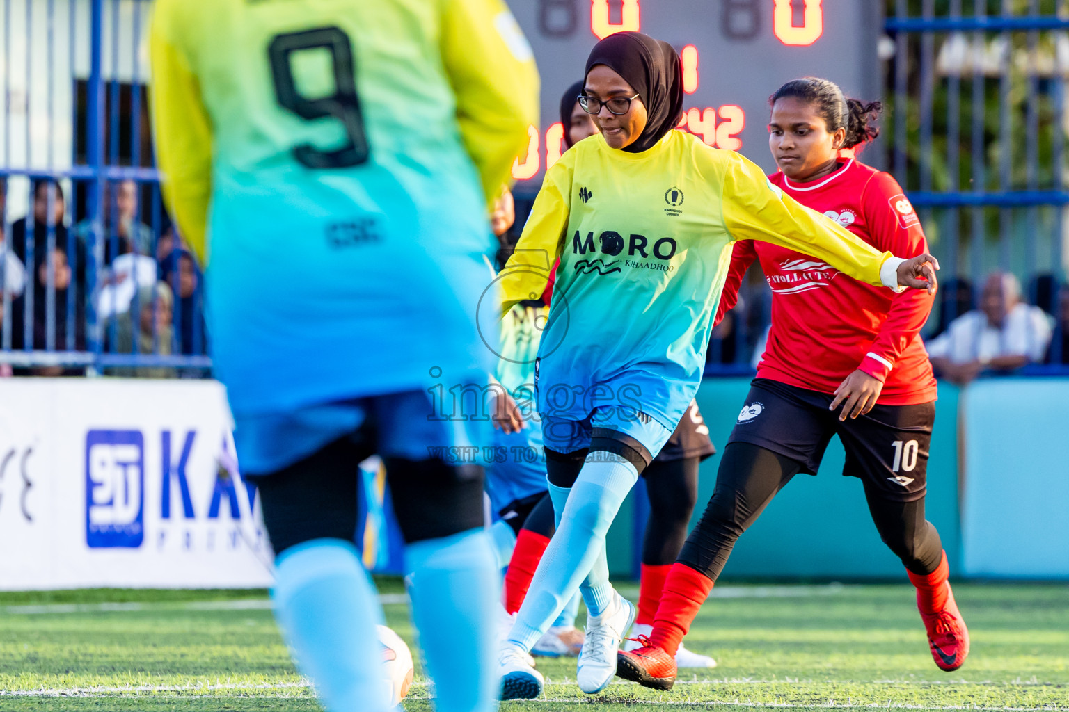 Kihaadhoo vs Goidhoo in Day 1 of Better in Baa Futsal Fiesta 2025 Woman's division held in B. Eydhafushi, Maldives on Wednesday, 5th November 2025. Photos: Nausham Waheed / images.mv