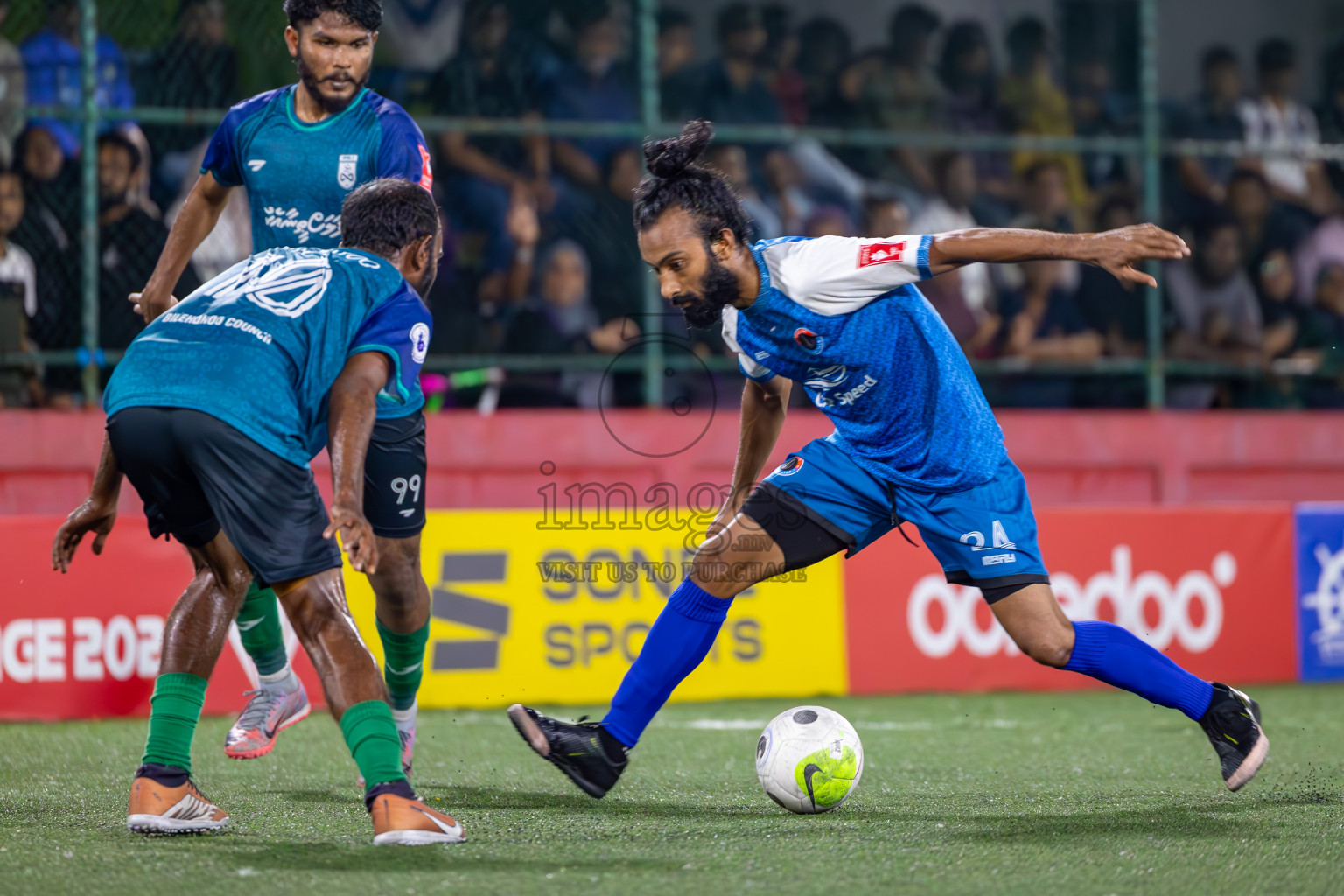 M Mulak vs F Bilehdhoo on Day 36 of Golden Futsal Challenge 2024 was held on Wednesday, 21st February 2024, in Hulhumale', Maldives
Photos: Ismail Thoriq, / images.mv