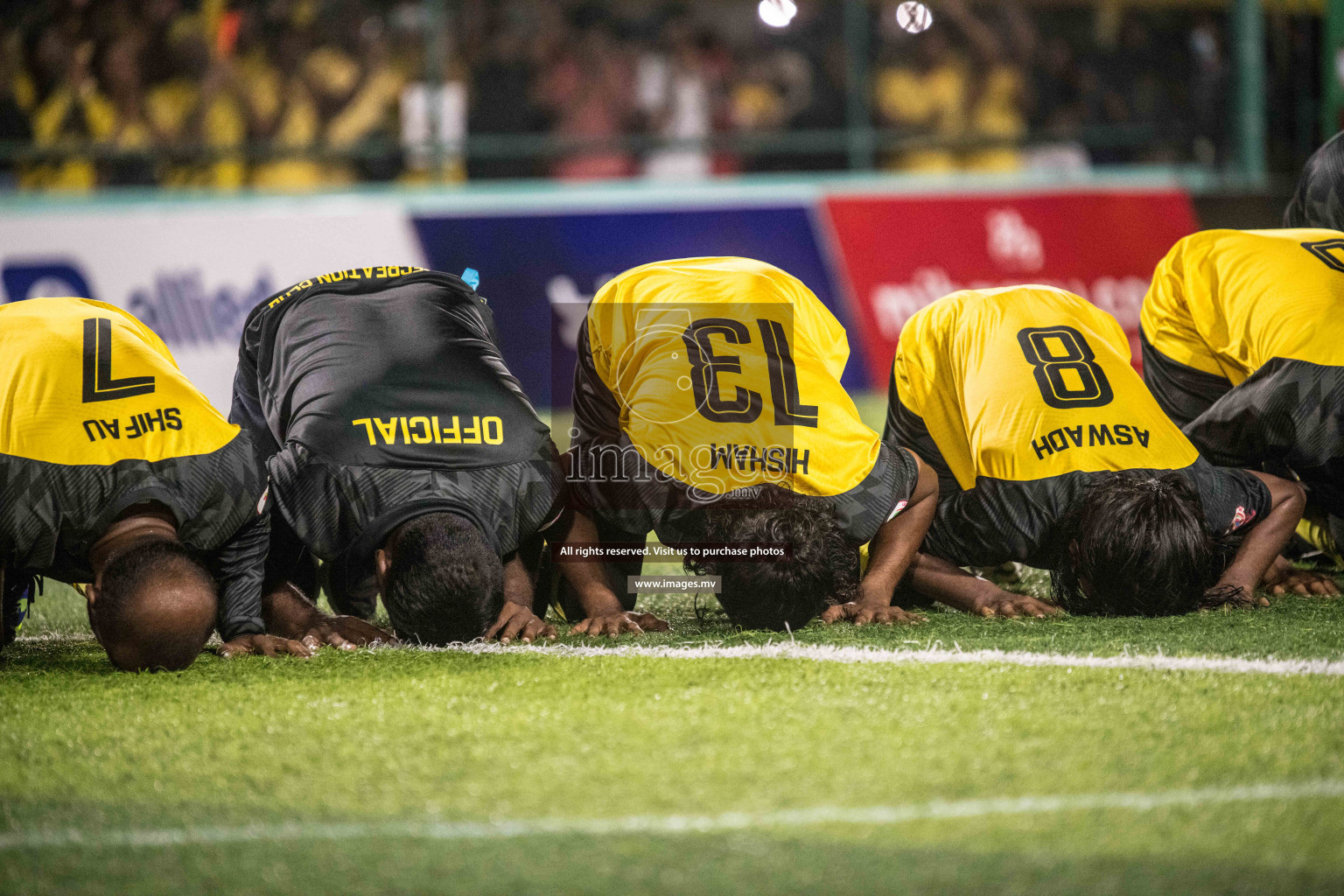 RRC Vs FSM in the Semi Finals of Club Maldives 2021 held in Hulhumale, Maldives on 19 December 2021. Photos: Nausham Waheed / images.mv