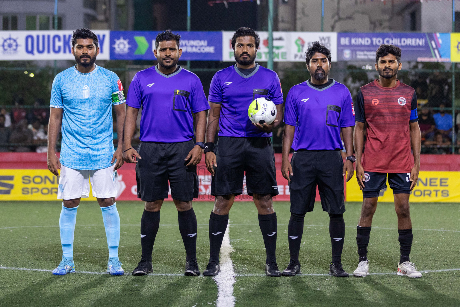 Th Buruni vs Th Omadhoo in Day 15 of Golden Futsal Challenge 2024 was held on Monday, 29th January 2024, in Hulhumale', Maldives Photos: Nausham Waheed / images.mv