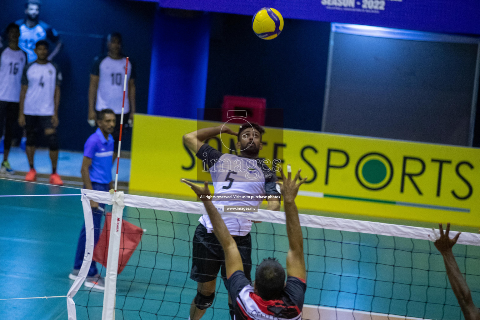 Volleyball Association Cup 2022- Men's Division-Match Day 6 held in Male', Maldives on Thursday, 16th June 2022 at Social Center Indoor Hall Photos By: Ismail Thoriq /images.mv