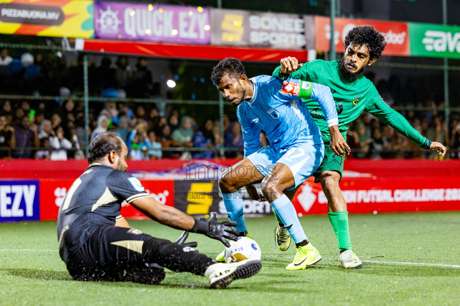 HA Dhidhdhoo vs HA Vashafaru in Haa Alif Atoll Finals Day 28 of Golden Futsal Challenge 2025 was held on Saturday , 1st February 2025, in Hulhumale', Maldives. Photos: Nausham Waheed / images.mv