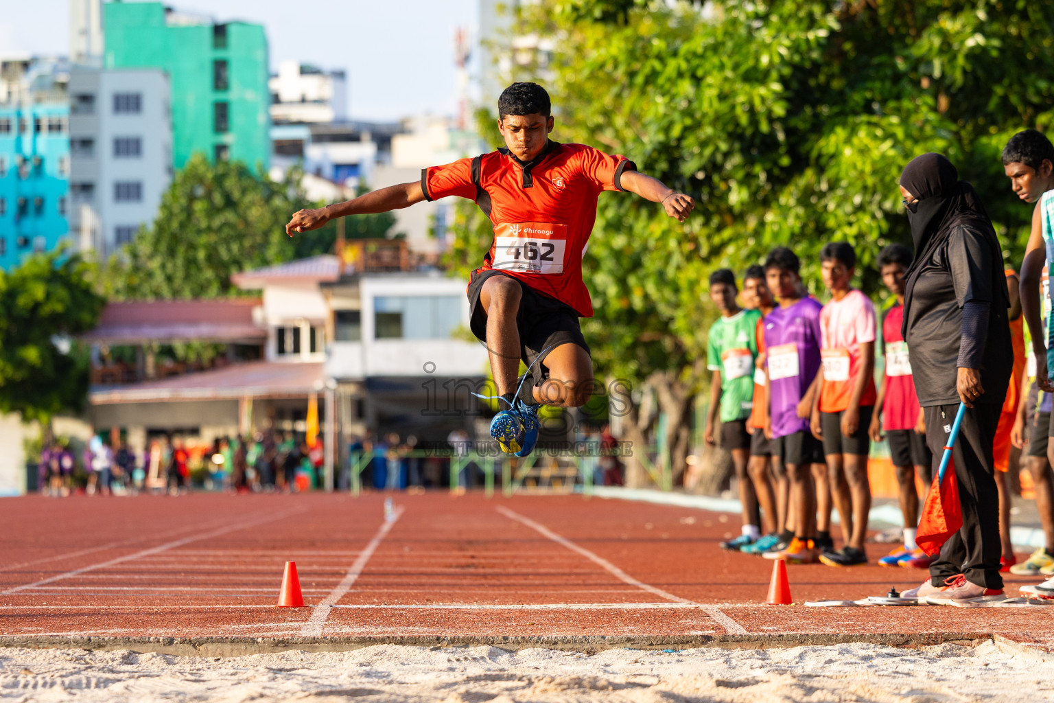 Day 4 of Inter-school Athletics Championship 2025 held in Ekuveni Synthetic Track, Male', Maldives on Thursday, 09th October 2025. Photos by: Raaif Yoosuf / Images.mv
