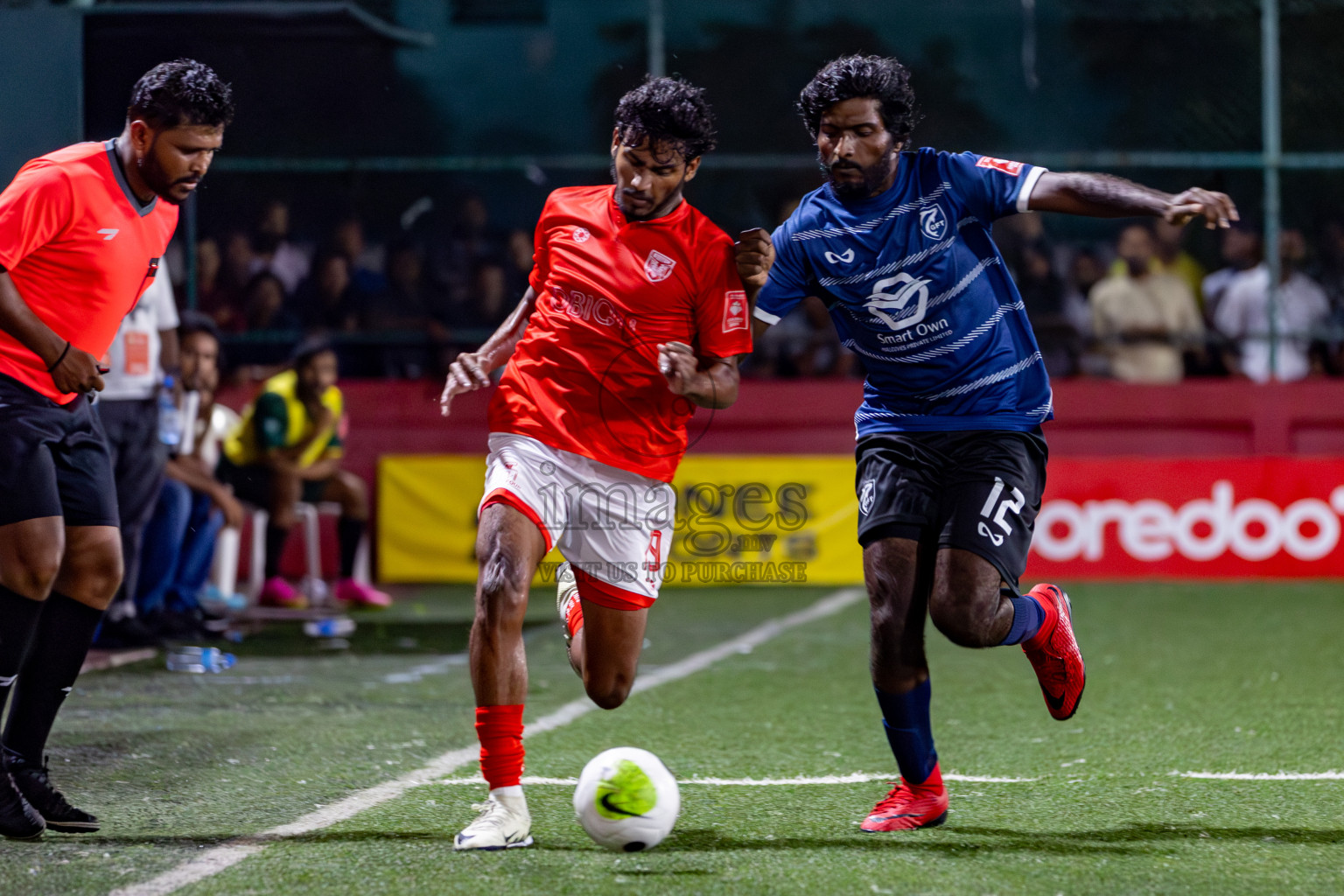 K. Gaafaru VS B. Eydhafushi on Day 36 of Golden Futsal Challenge 2024 was held on Wednesday, 21st February 2024, in Hulhumale', Maldives 
Photos: Hassan Simah/ images.mv