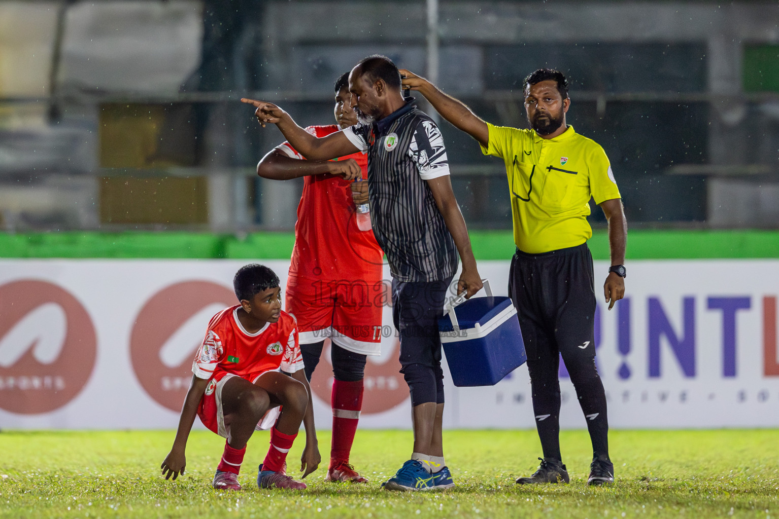 SUS vs Huriyya (U14) in Dhivehi Youth League 2024 - Day 2. Matches held at Henveiru Stadium on 22nd November 2024 , Friday. Photos: Shuu Abdul Sattar/ Images.mv