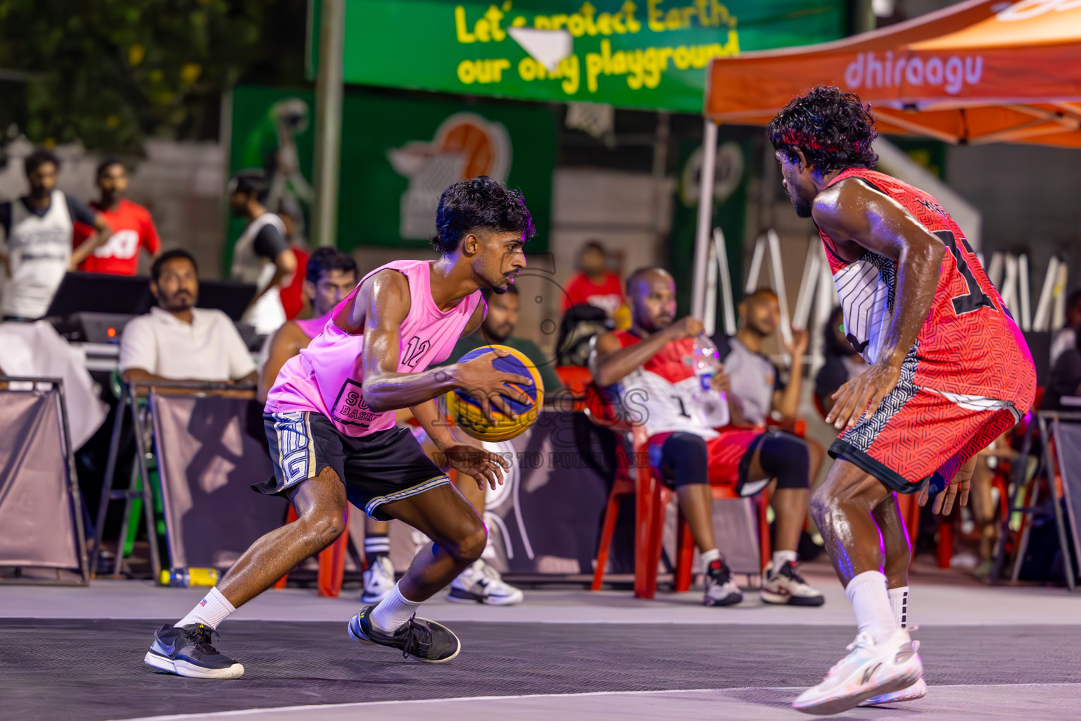 Day 6 of MILO Ramadan 3x3 Challenge 2024 was held in Ekuveni Outdoor Basketball Court at Male', Maldives on Sunday, 18th March 2024.
Photos: Ismail Thoriq / images.mv