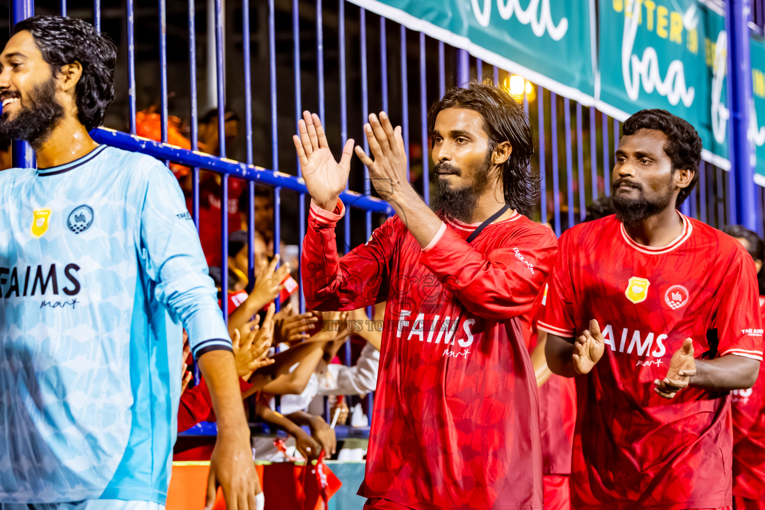Eydhafushi vs Hithaadhoo in the finals of Better in Baa Futsal Fiesta 2025 Men's division held in B. Eydhafushi, Maldives on Monday, 17th November 2025. Photos: Nausham Waheed / images.mv