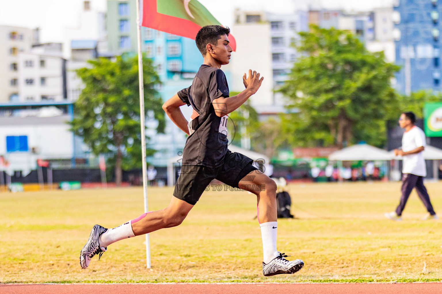 Day 3 of Inter-school Athletics Championship 2025 held in Ekuveni Synthetic Track, Male', Maldives on Wednesday, 08th October 2025. Photos by: Areef Adam  / Images.mv