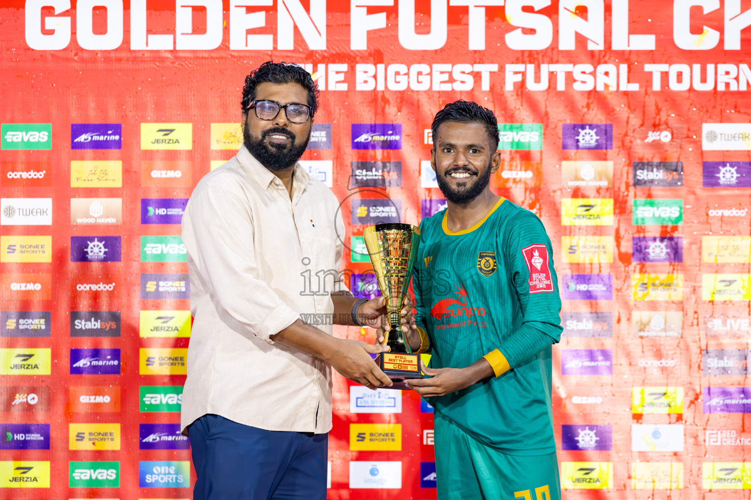 ADh Omadhoo vs ADh Mahibadhoo in Alifu Dhaalu Atoll Final on Day 23 of Golden Futsal Challenge 2025 was held on Monday , 27th January 2025, in Hulhumale', Maldives.
Photos: Ismail Thoriq / images.mv