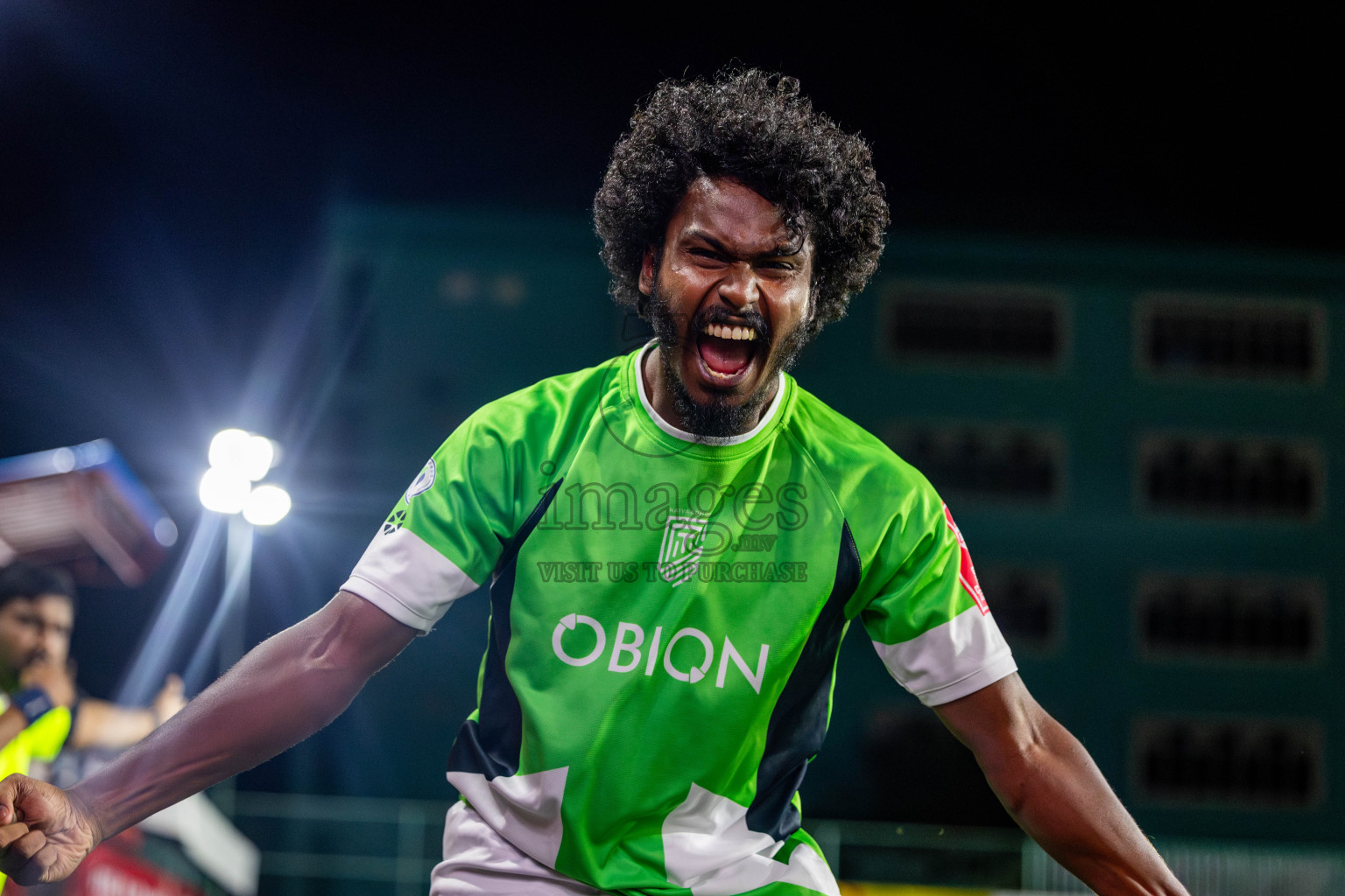 HDh Naivaadhoo vs HDh Makunudhoo in Atoll Round Semi-Final on Day 23 of Golden Futsal Challenge 2025 was held on Monday , 27th January 2025, in Hulhumale', Maldives. Photos: Nausham Waheed / images.mv