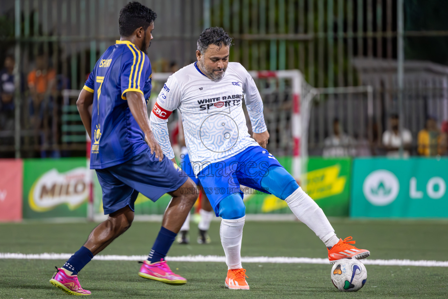 HPSN vs Fisheries RC in Club Maldives Classic 2024 held in Rehendi Futsal Ground, Hulhumale', Maldives on Tuesday, 10th September 2024.
Photos: Ismail Thoriq / images.mv