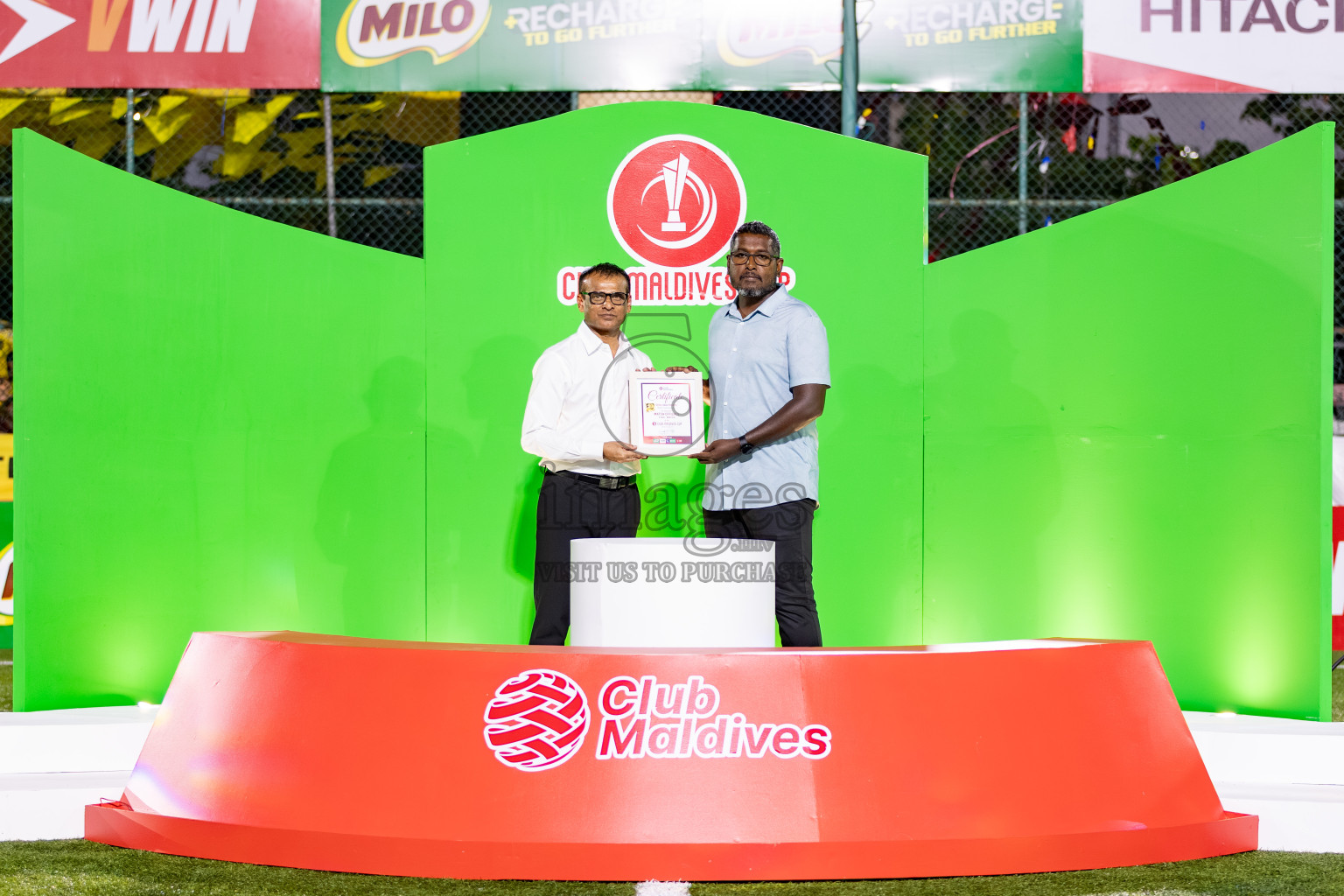 RRC vs STO RC in the Finals of Club Maldives Cup 2025 was held in Rehendhi Futsal Ground, Hulhumale', Maldives on Saturday, 25th October 2025. 
Photos: Hassan Simah / images.mv