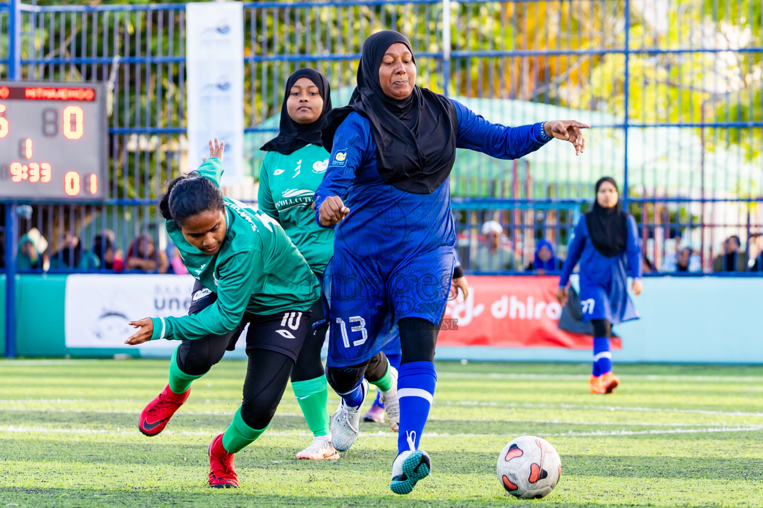 Goidhoo vs Hithaadhoo in Day 4 of Better in Baa Futsal Fiesta 2025 Woman's division held in B. Eydhafushi, Maldives on Saturday, 8th November 2025. Photos: Nausham Waheed / images.mv