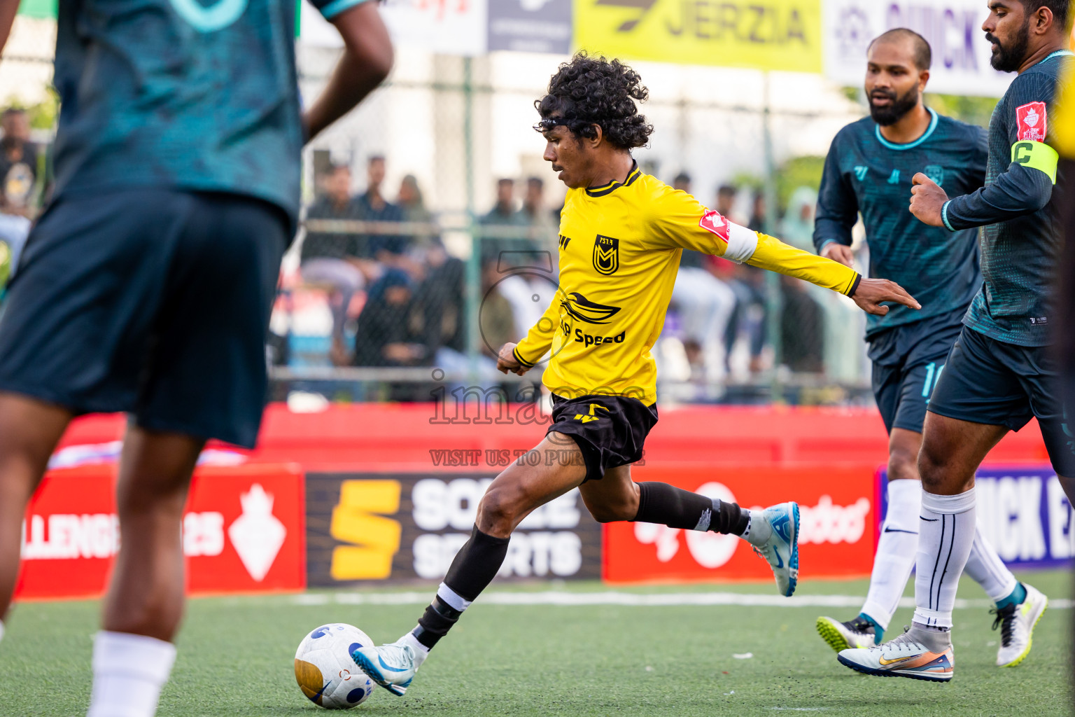 F Nilandhoo vs F Magoodhoo in Day 12 of Golden Futsal Challenge 2025 was held on Thursday, 16th January 2025, in Hulhumale', Maldives Photos: Nausham Waheed  / images.mv