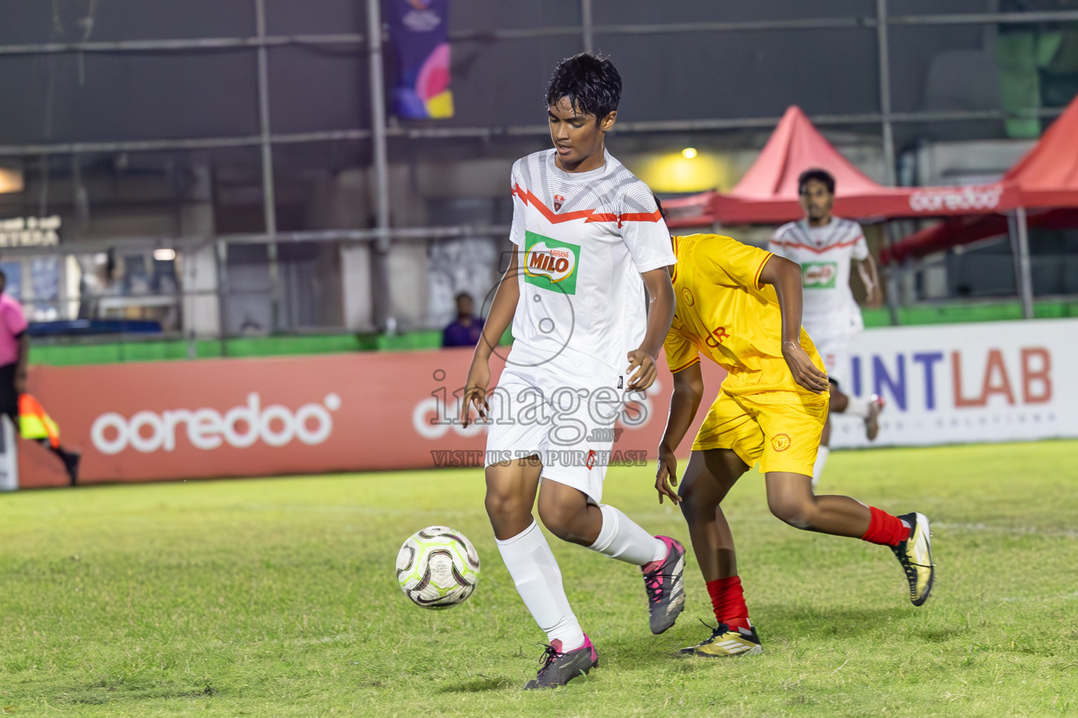 Day 10 of Dhivehi Youth League 2024 was held at Henveiru Stadium, Male', Maldives on Sunday, 15th December 2024.
Photos: Ismail Thoriq / Images.mv