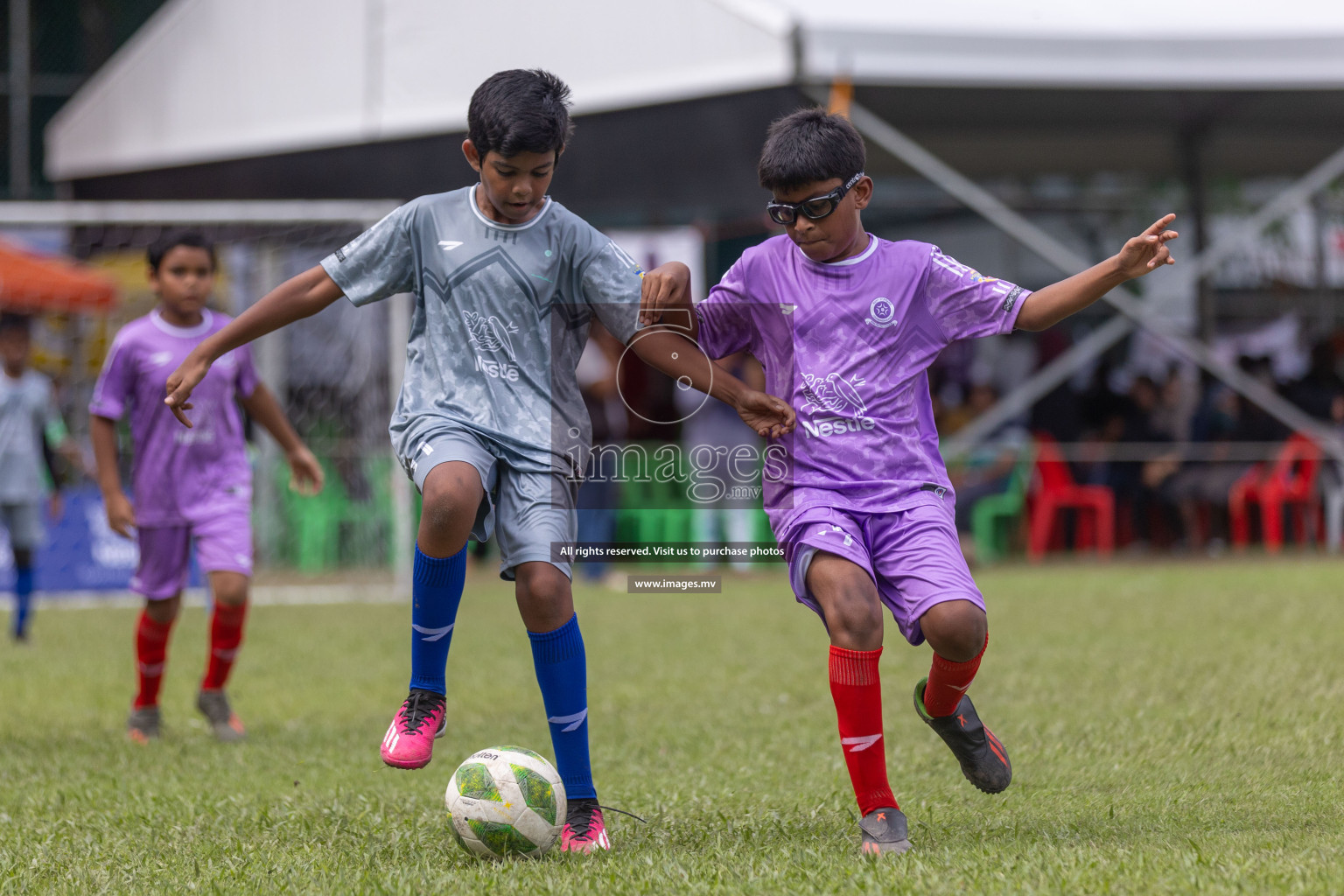 Day 2 of Nestle kids football fiesta, held in Henveyru Football Stadium, Male', Maldives on Thursday, 12th October 2023 Photos: Shuu Abdul Sattar / mages.mv