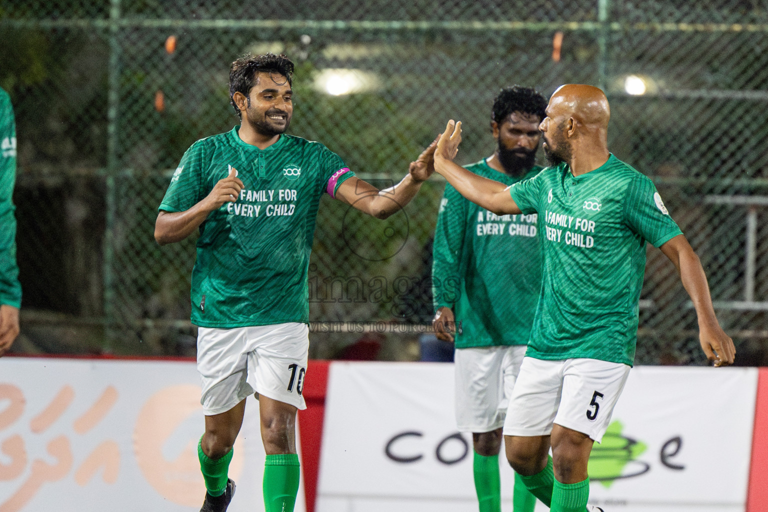 KHAARIJEE VS TEAM BADHAHI in Club Maldives Classic 2024 held in Rehendi Futsal Ground, Hulhumale', Maldives on Tuesday, 3rd September 2024. 
Photos: Nausham Waheed / images.mv