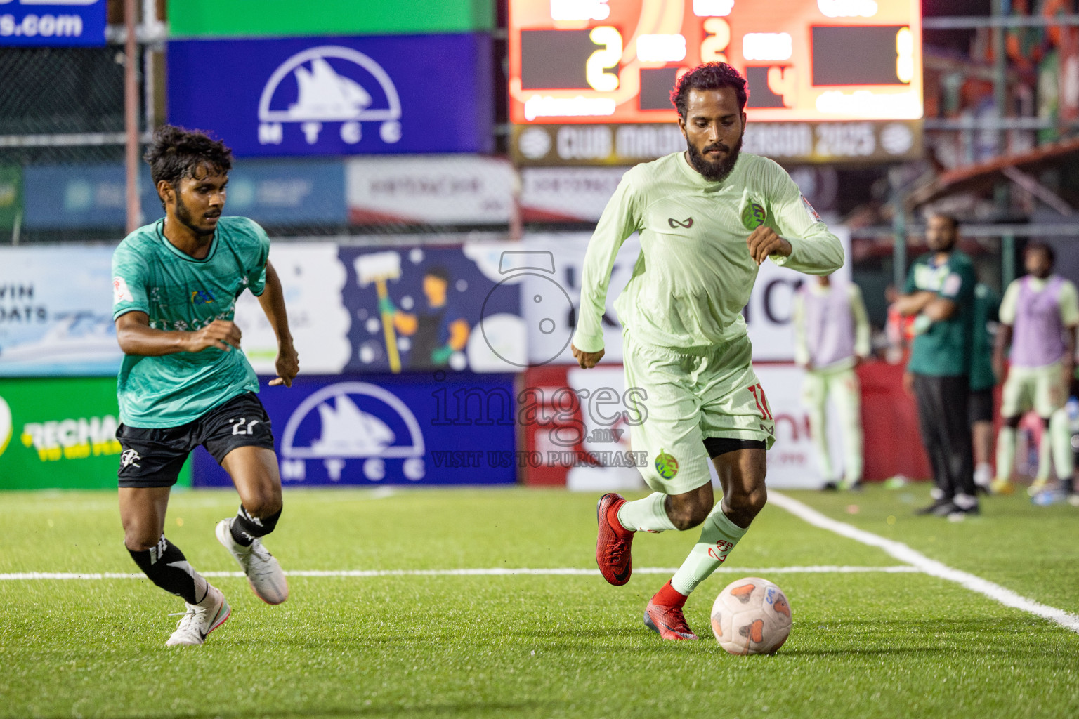 RRC vs Customs RC in Day 7 of Club Maldives Cup 2025 was held in Rehendhi Futsal Ground, Hulhumale', Maldives on Tuesday, 7 October 2025. 
Photos: Hassan Simah / images.mv