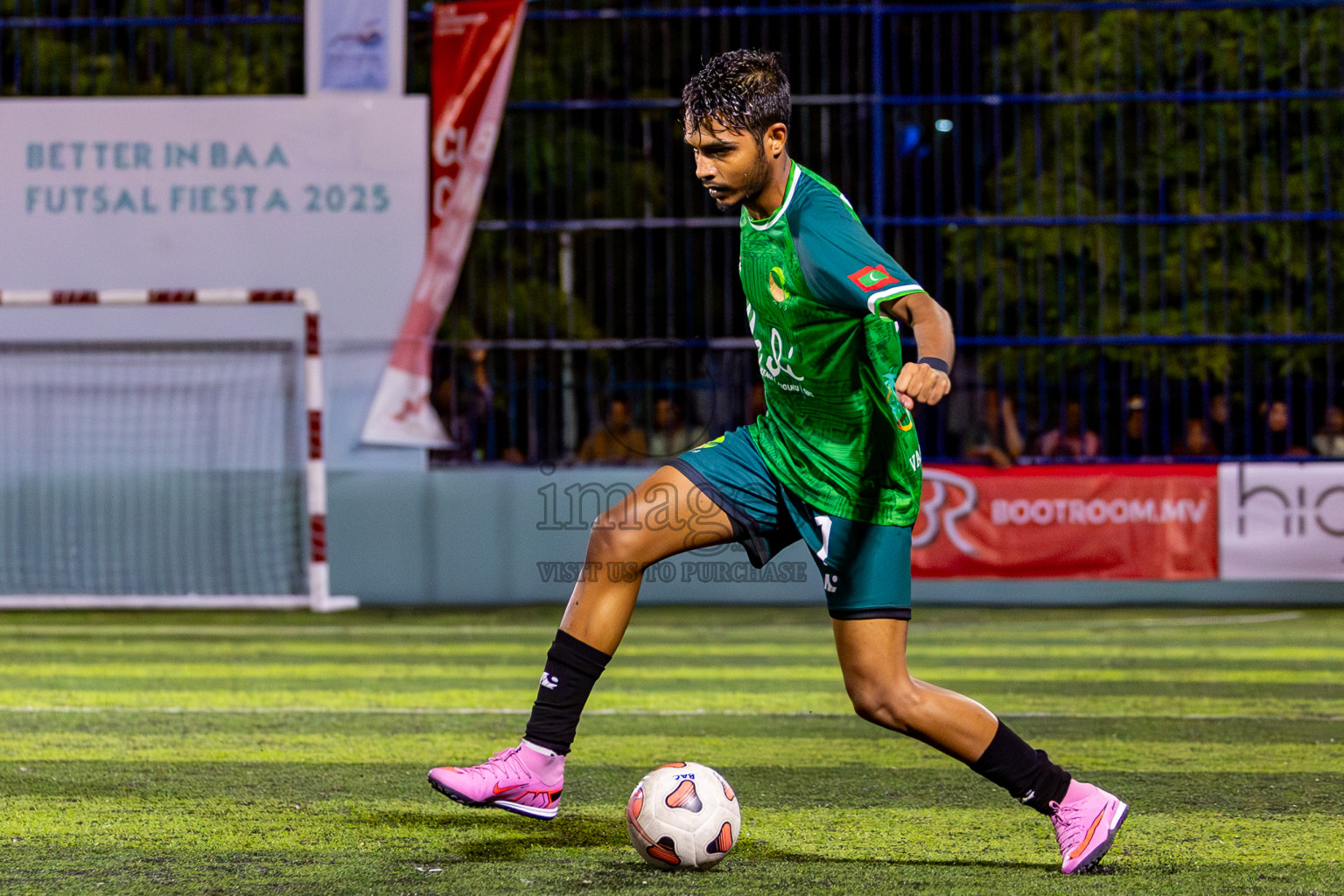 Maalhos vs Kamadhoo in Day 2 of Better in Baa Futsal Fiesta 2025 Men's division held in B. Eydhafushi, Maldives on Thursday, 6th November 2025. Photos: Nausham Waheed / images.mv