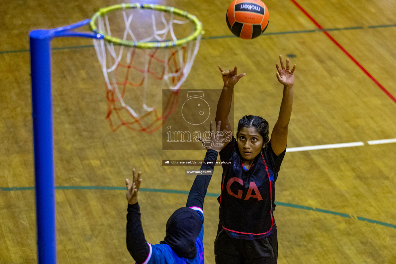 Xenith Sports Club vs Youth United Sports Club in the Milo National Netball Tournament 2022 on 18 July 2022, held in Social Center, Male', Maldives. Photographer: Shuu, Hassan Simah / Images.mv