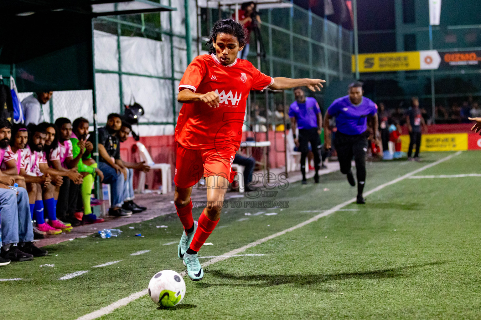 GA. Nilandhoo vs GA. Kondey in Day 19 of Golden Futsal Challenge 2024 was held on Friday, 2nd February 2024 in Hulhumale', Maldives 
Photos: Hassan Simah / images.mv