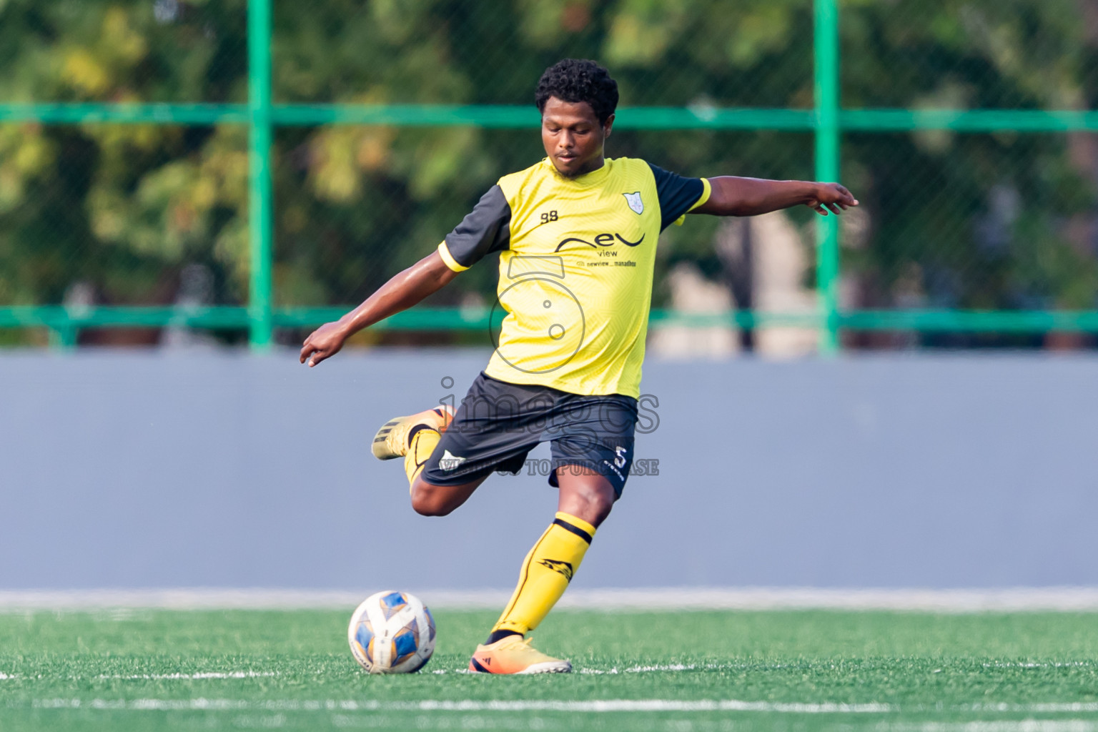 Baburu SC vs Kanmathi Juniors from Semi Final of Manadhoo Council Cup 2024 in N Manadhoo Maldives on Sunday, 25th February 2023. Photos: Nausham Waheed / images.mv