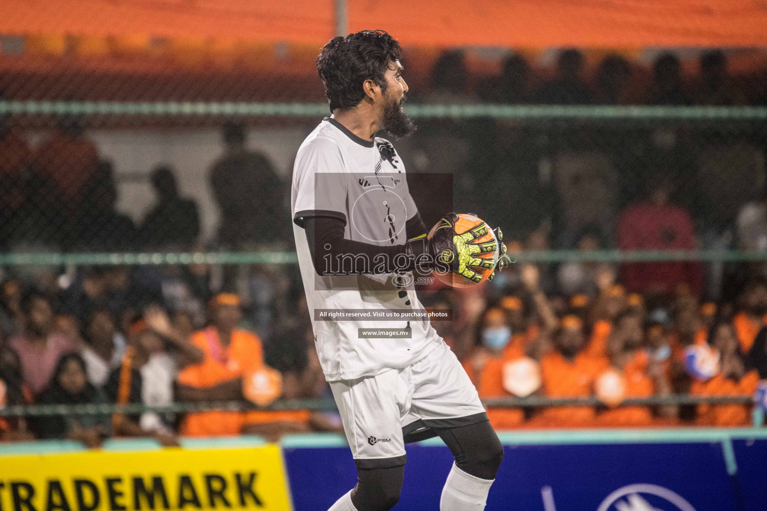 RRC Vs FSM in the Semi Finals of Club Maldives 2021 held in Hulhumale, Maldives on 19 December 2021. Photos: Nausham Waheed / images.mv