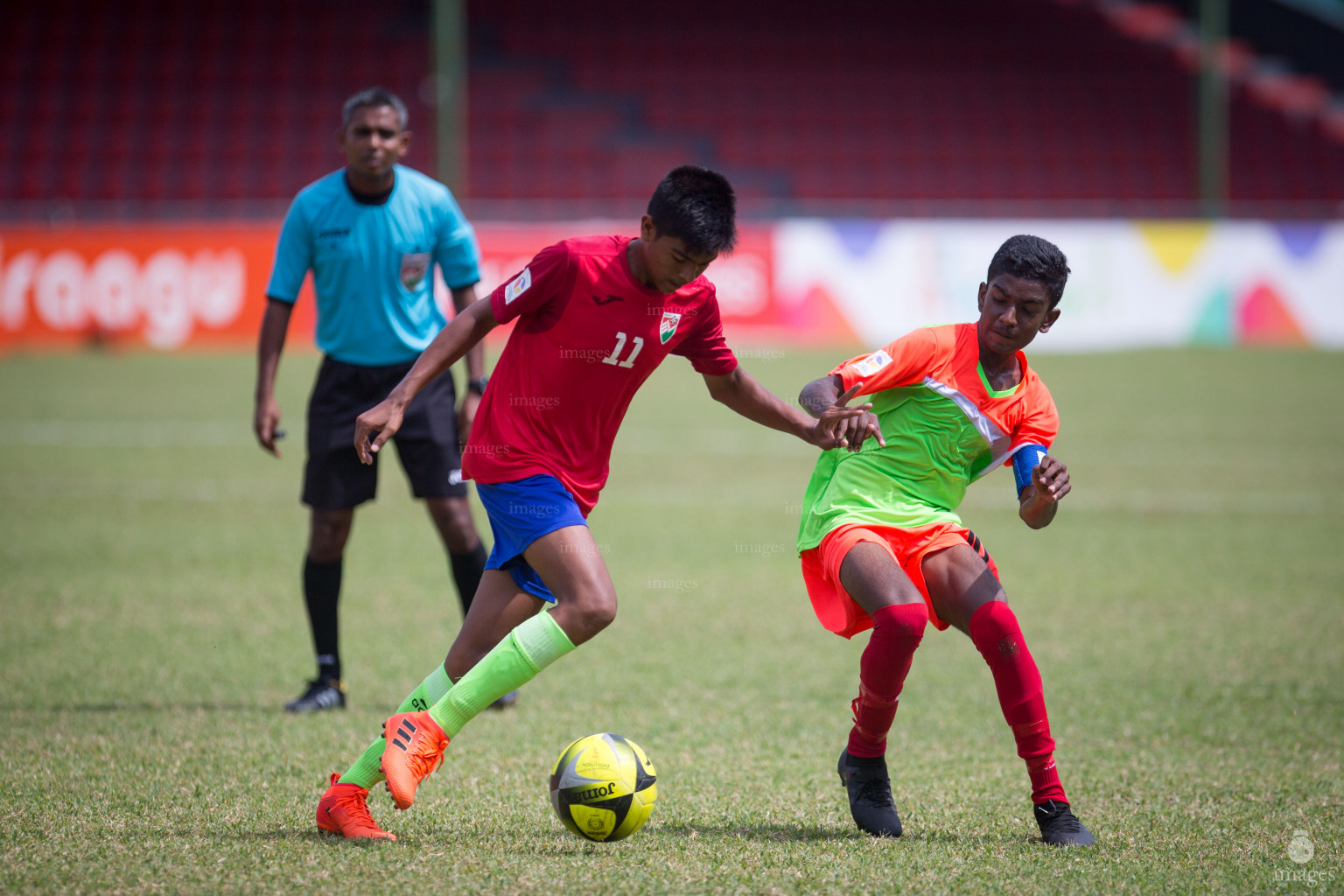 Huravee School vs Ghaazee School in Mamen Inter-School Football Tournament 2019 (U15) on 2nd March 2019, Saturday in Male' Maldives (Images.mv Photo: Suadh Abdul Sattar)