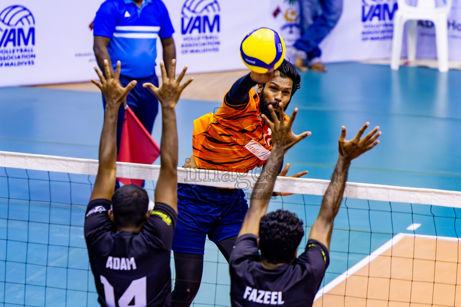 Sports Club City vs Dhivehi Sifainge Club in Semi Final of MILO VAM Cup 2024 Men's Division was held in Social Center Indoor Hall on Friday, 1st September 2024. Photos: Nausham Waheed / images.mv