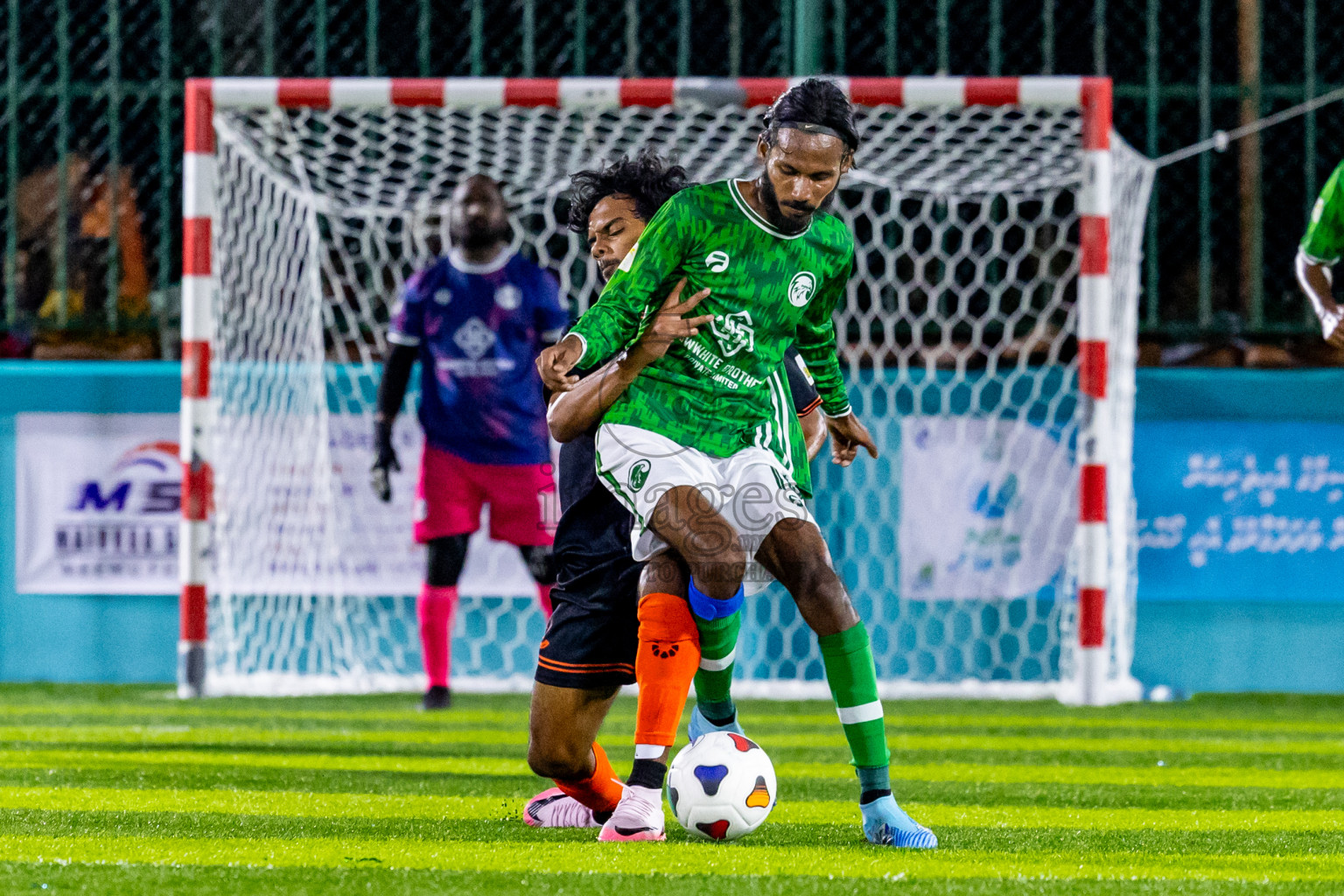 Dee Ess Kay vs FC Baaz in Day 1 of Laamehi Dhiggaru Ekuveri Futsal Challenge 2024 was held on Friday, 26th July 2024, at Dhiggaru Futsal Ground, Dhiggaru, Maldives Photos: Nausham Waheed / images.mv