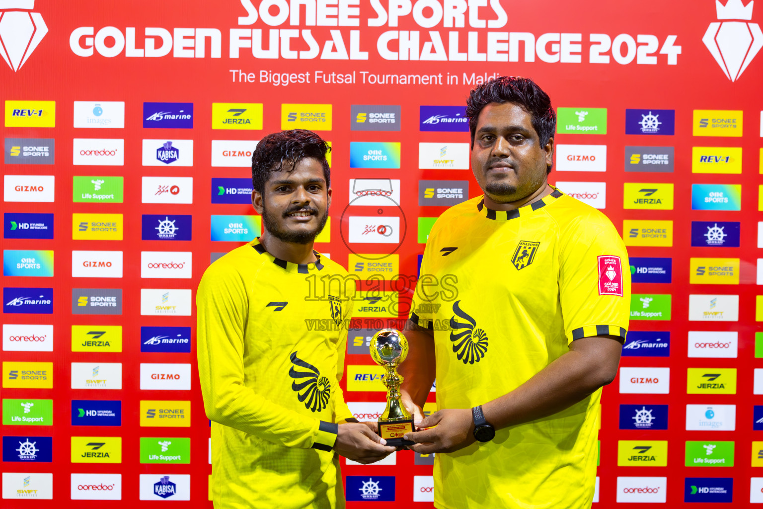 Lh Naifaru vs Lh Olhuvelifushi in Day 21 of Golden Futsal Challenge 2024 was held on Sunday , 4th February 2024 in Hulhumale', Maldives
Photos: Ismail Thoriq / images.mv