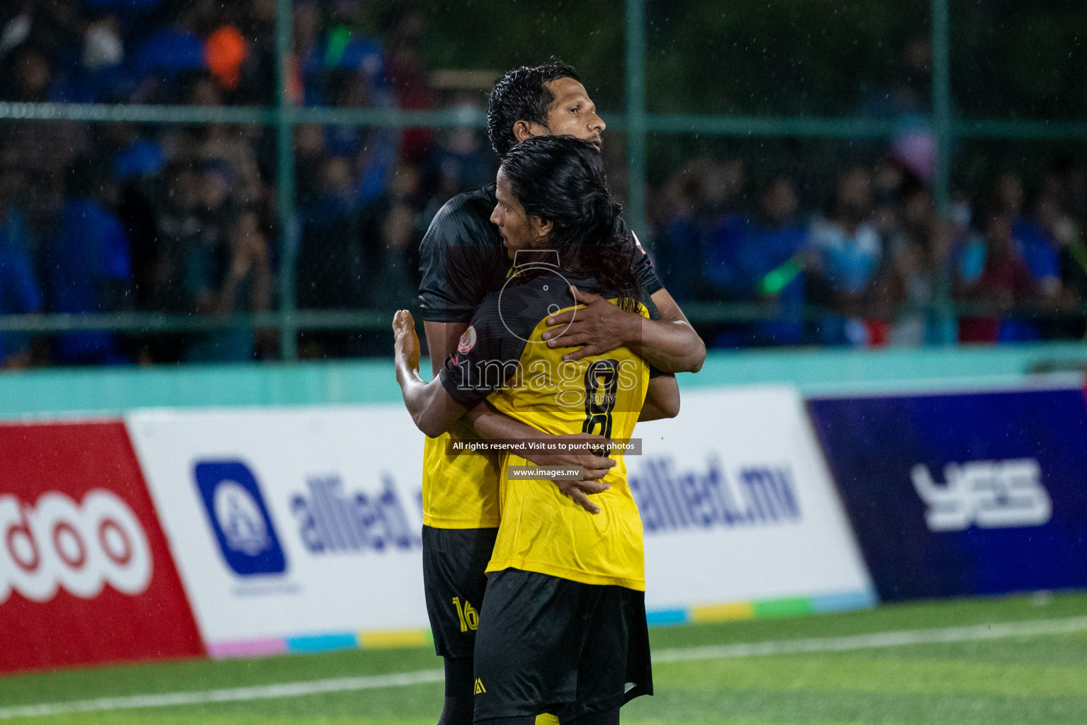 Team MPL vs Team RRC in the Quarter Finals of Club Maldives 2021 held at Hulhumale'; on 13th December 2021 Photos:Shu Abdul Sattar / images/mv