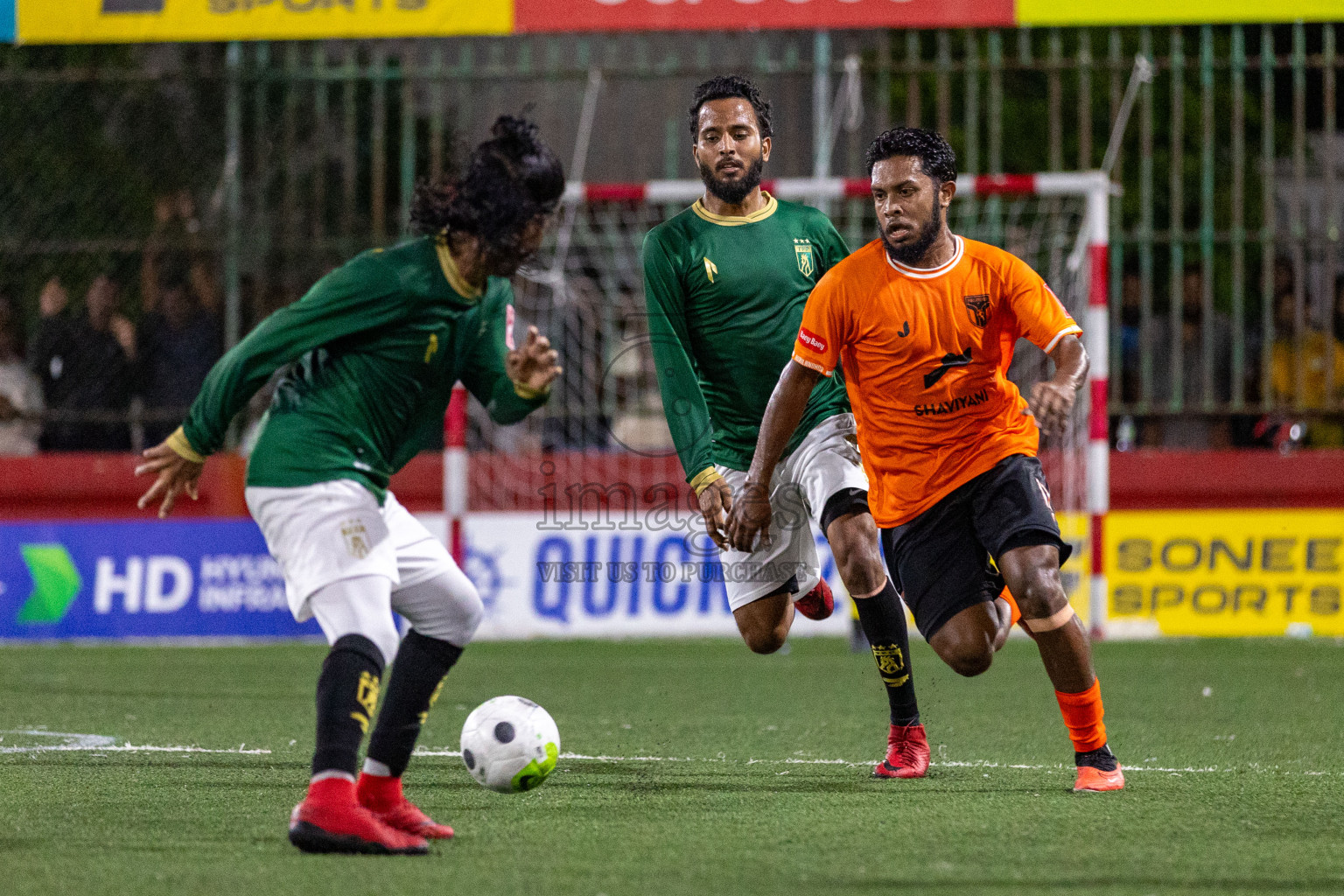 Th Thimarafushi vs Th Hirilandhoo in Day 3 of Golden Futsal Challenge 2024 was held on Wednesday, 17th January 2024, in Hulhumale', Maldives
Photos: Ismail Thoriq / images.mv