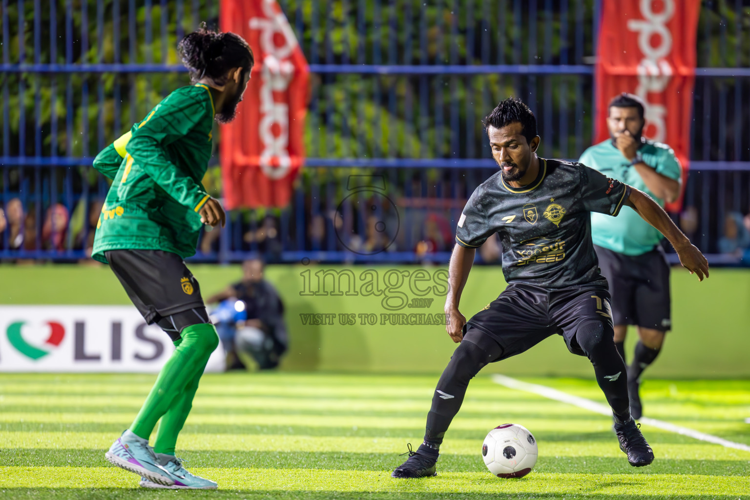 Muring FC vs Afro SC in Semi Final of Eydhafushi Futsal Cup 2024 was held on Monday , 15th April 2024, in B Eydhafushi, Maldives Photos: Ismail Thoriq / images.mv