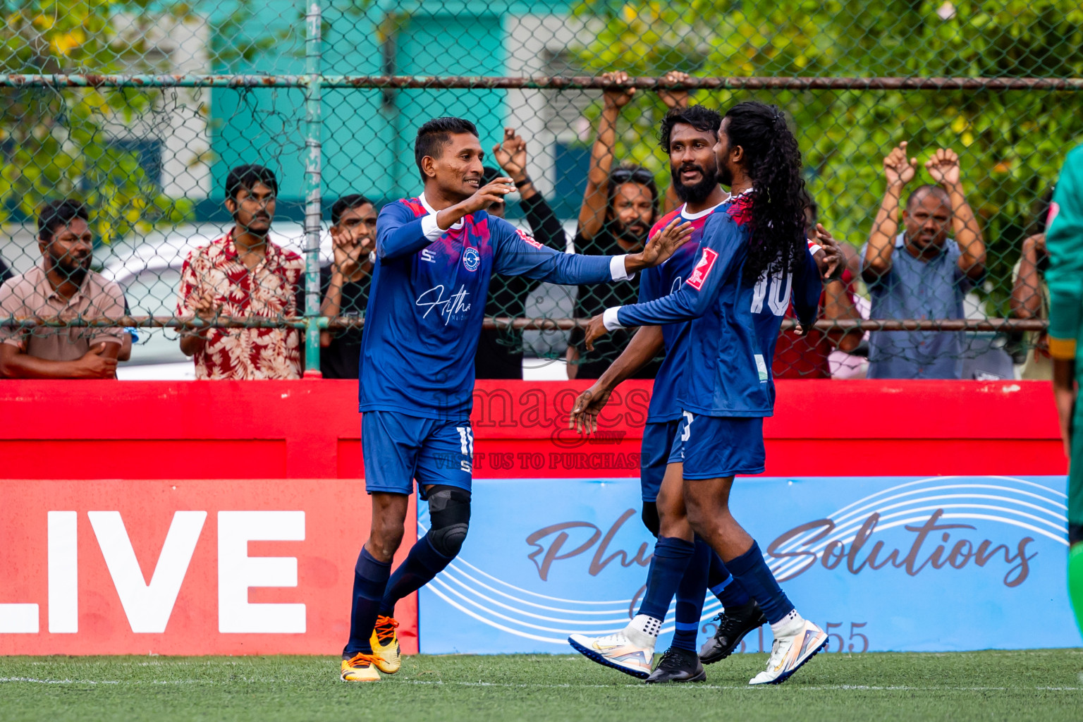 ADh Omadhoo VS ADh Mandhoo in Day 6 of Golden Futsal Challenge 2025 on Friday, 6th January 2025, in Hulhumale', Maldives Photos: Nausham Waheed / images.mv